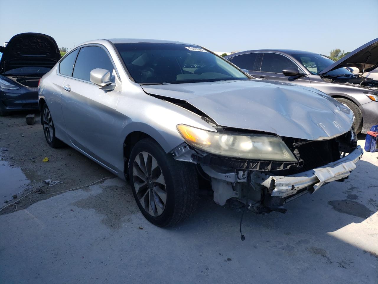 HONDA ACCORD EX 2013 with VIN 1HGCT1B79DA011438 - Photo from auction