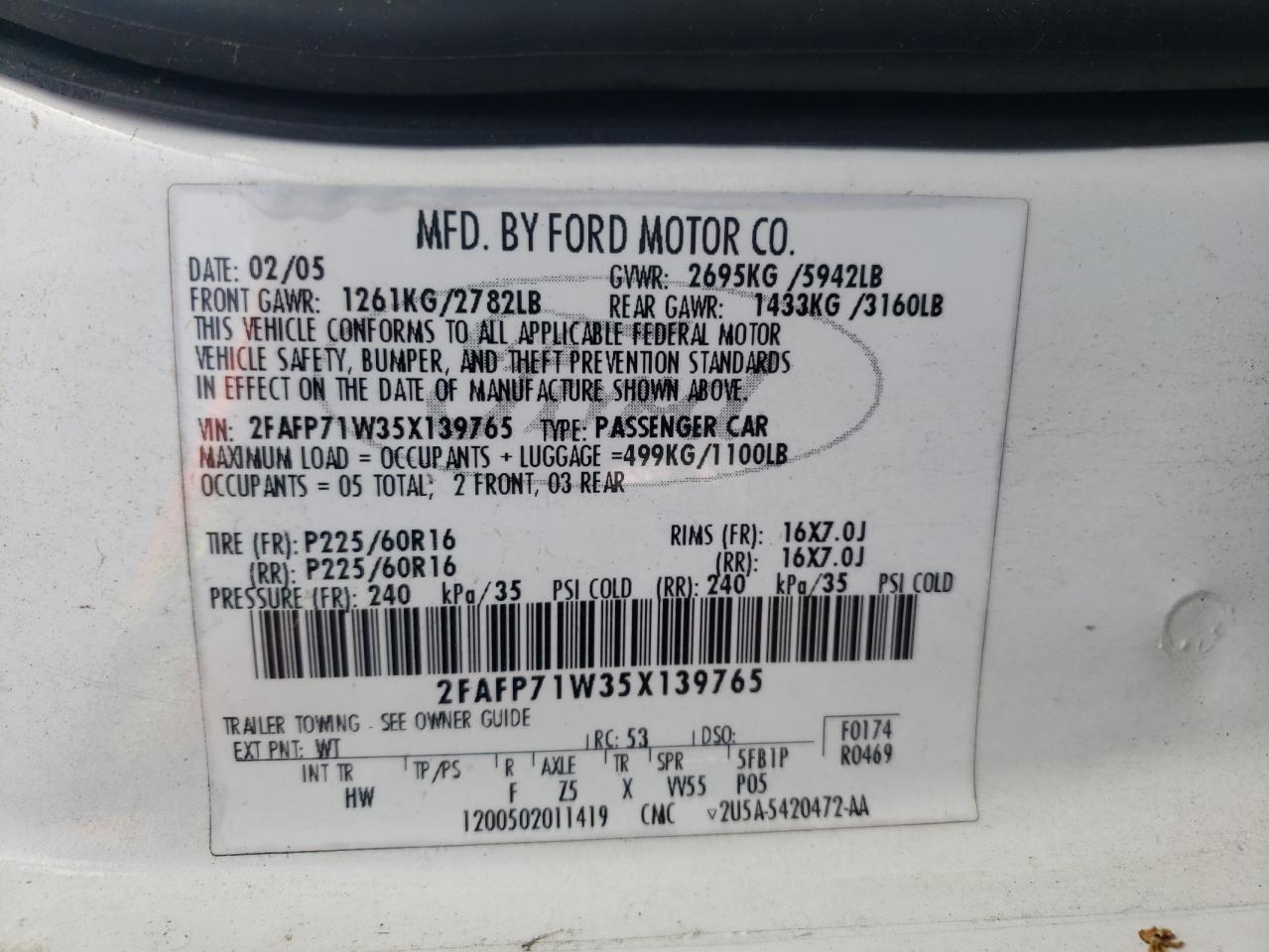 Photo 10 from auction – 2005 FORD CROWN VICT with VIN 2FAFP71W35X139765