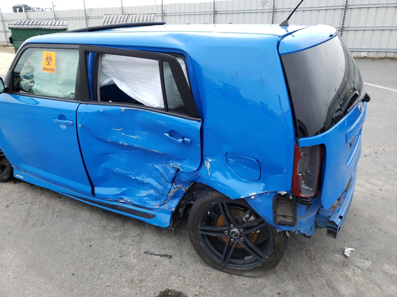 Photo 9 from auction – 2011 TOYOTA SCION XB with VIN JTLZE4FE0B1135418