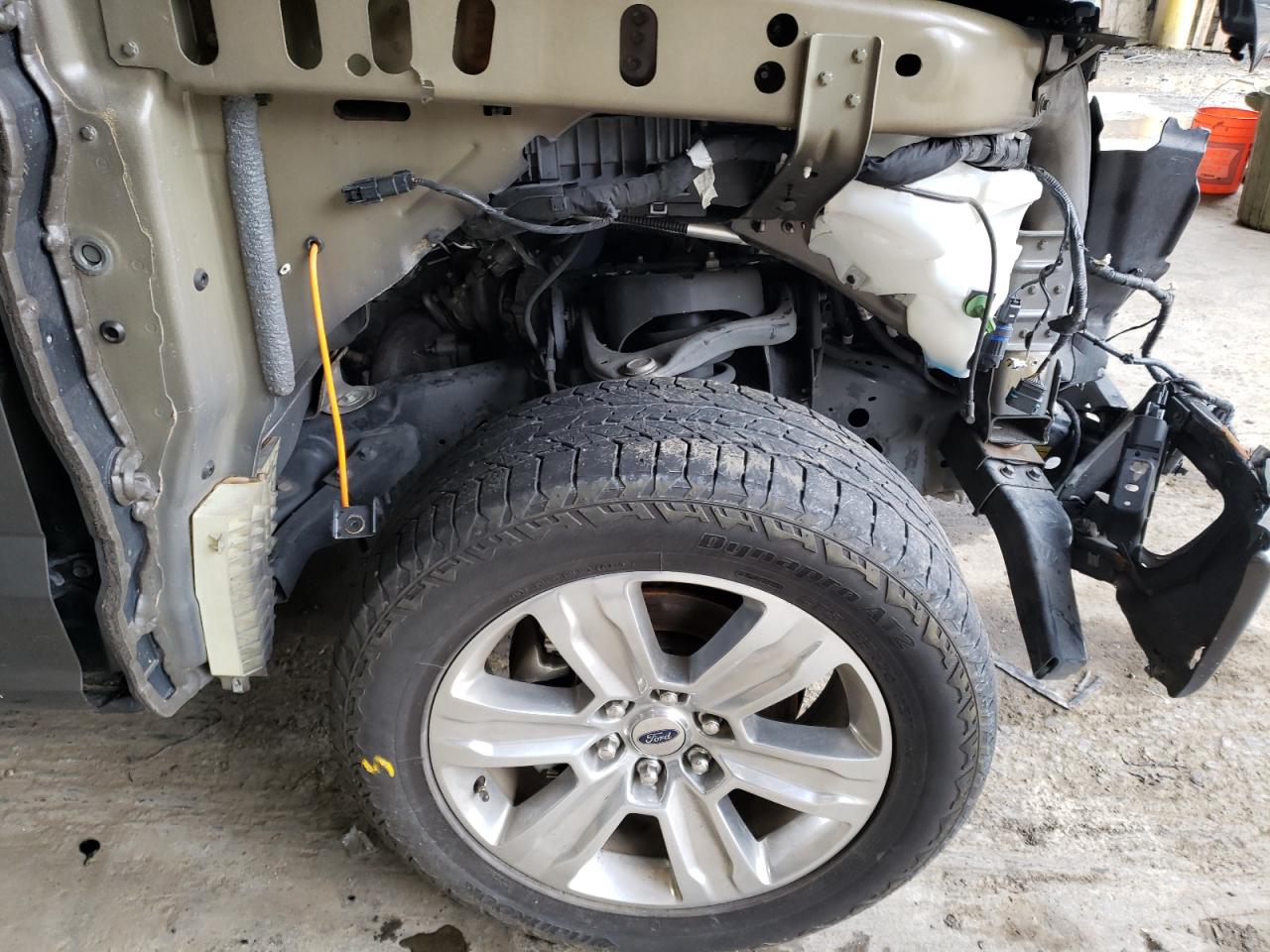 Photo 9 from auction – 2019 FORD F150 SUPER with VIN 1FTEW1E43KFB83965