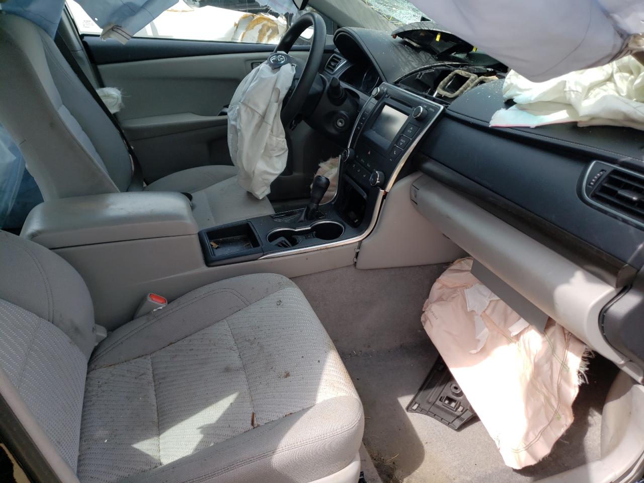 Photo 5 from auction – 2017 TOYOTA CAMRY LE with VIN 4T1BF1FKXHU689406