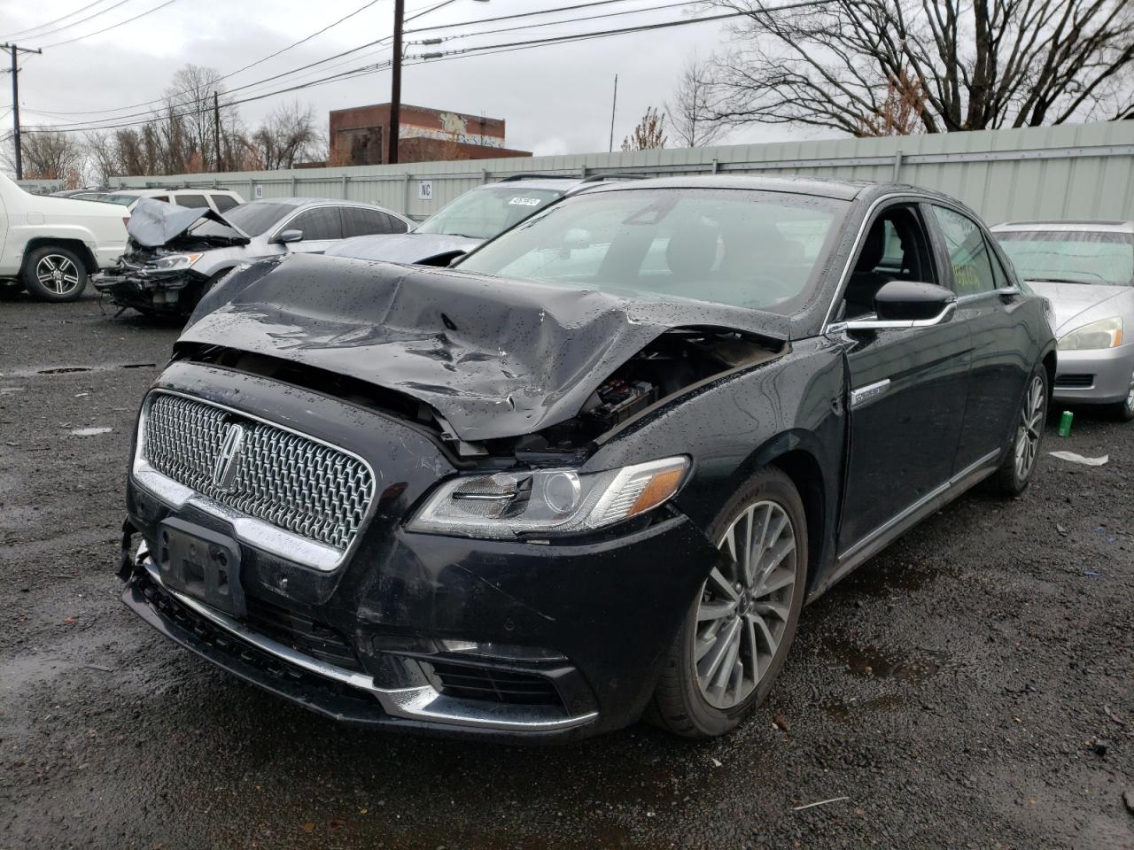 Photo 2 from auction – 2017 LINCOLN CONTINENTA with VIN 1LN6L9TP0H5606049