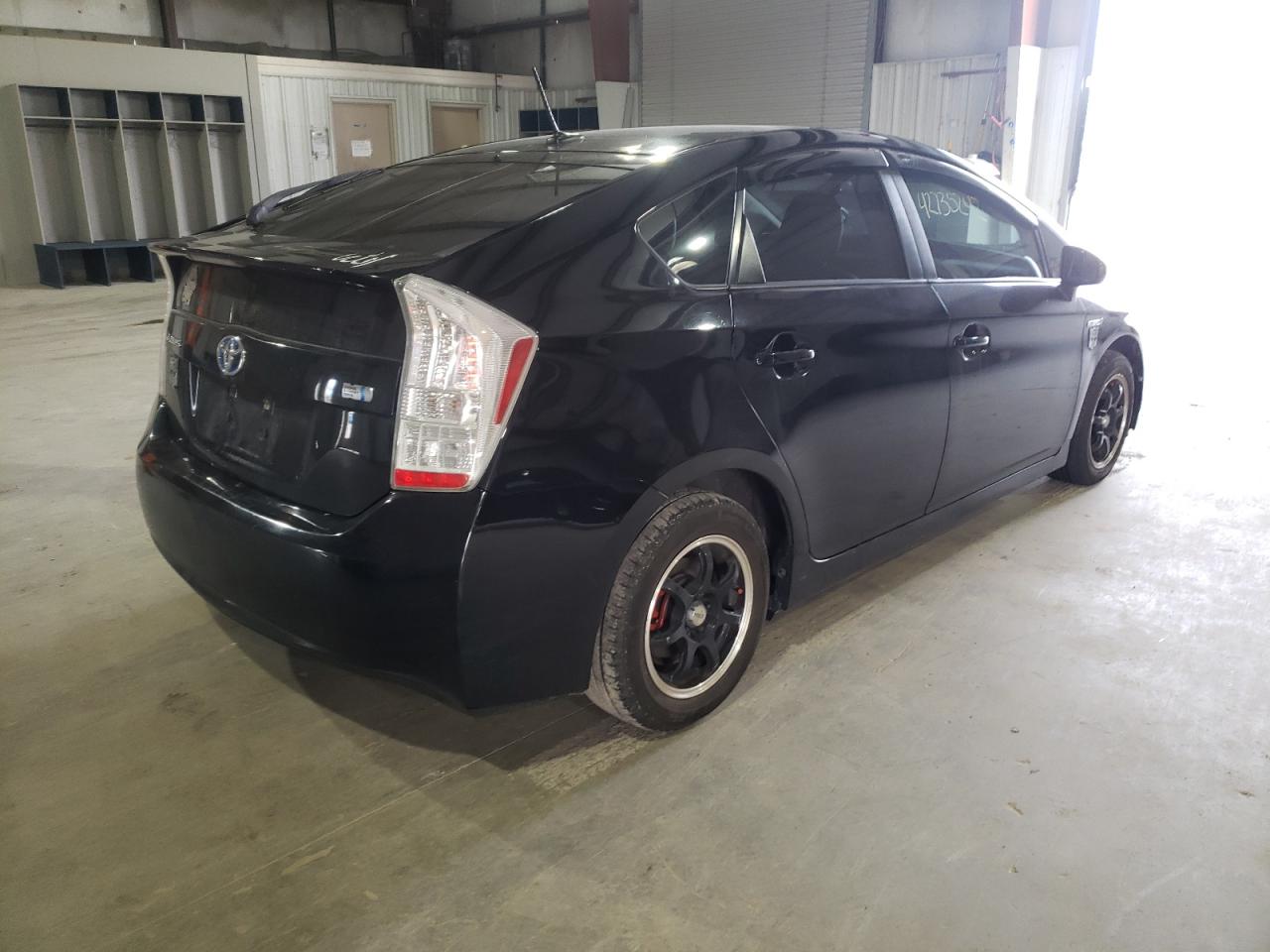 Photo 4 from auction – 2010 TOYOTA PRIUS with VIN JTDKN3DU7A0056267