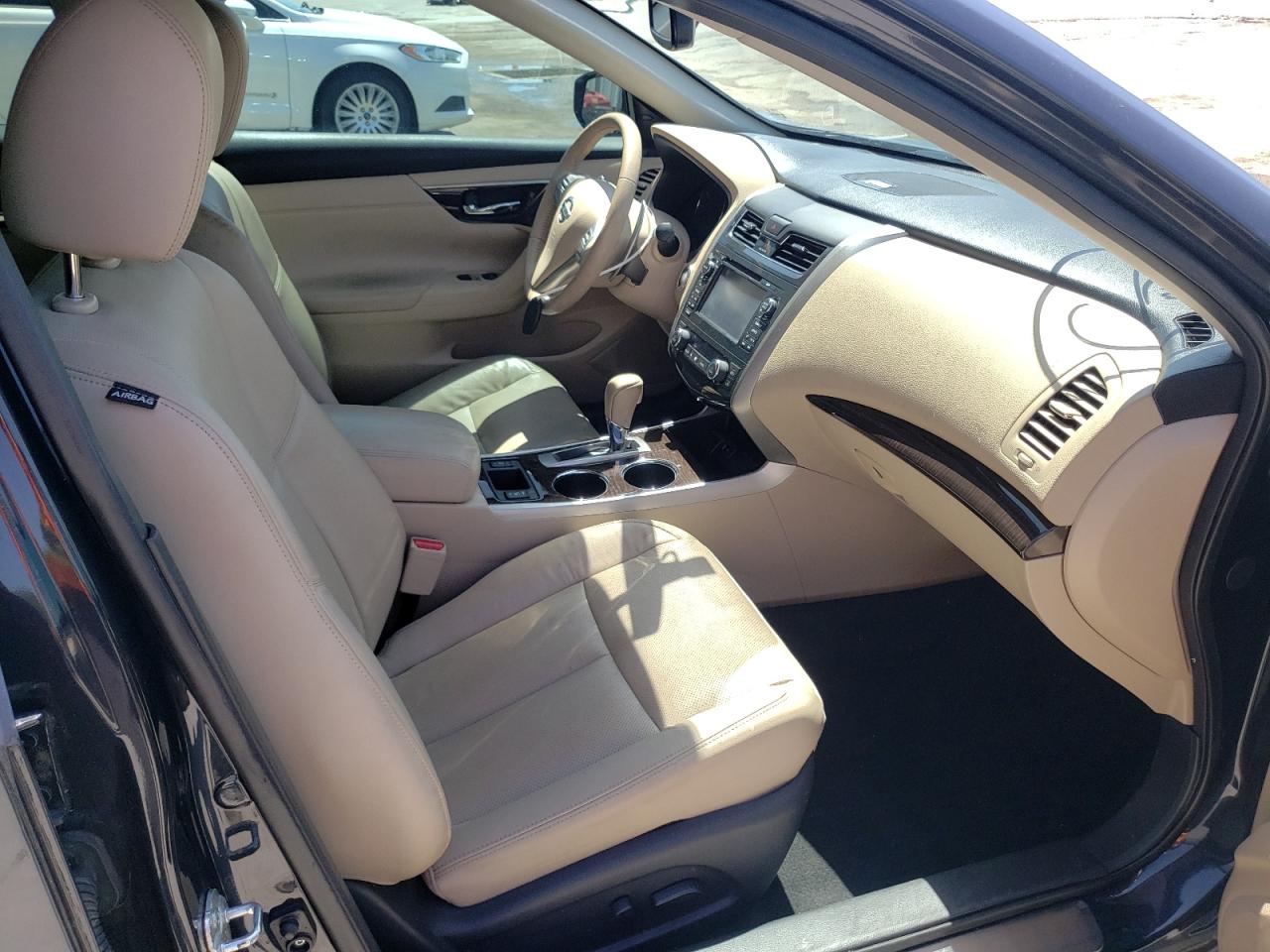 Photo 5 from auction – 2015 NISSAN ALTIMA 3.5 with VIN 1N4BL3AP6FC428892
