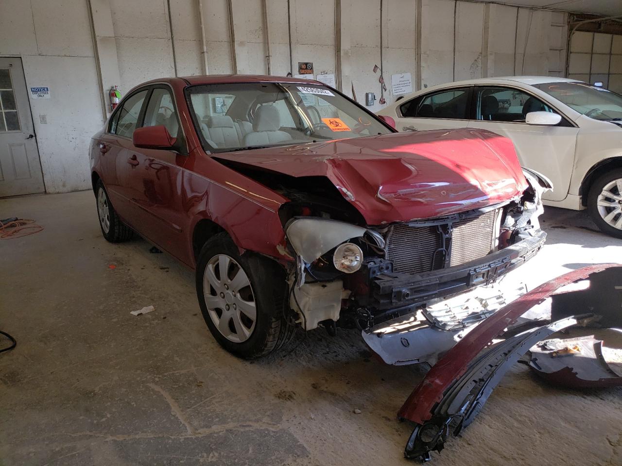 KIA OPTIMA 2008 with VIN KNAGE123785257651 - Photo from auction