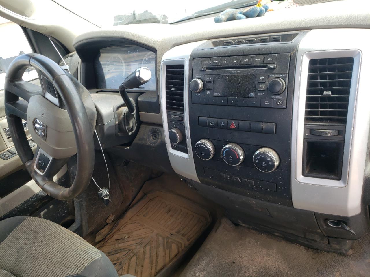 Photo 9 from auction – 2010 DODGE RAM 1500 with VIN 1D7RV1GT8AS220853