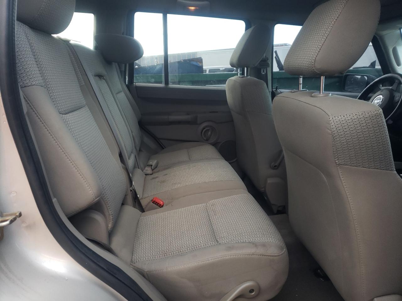 Photo 6 from auction – 2006 JEEP COMMANDER with VIN 1J8HG48K56C366838