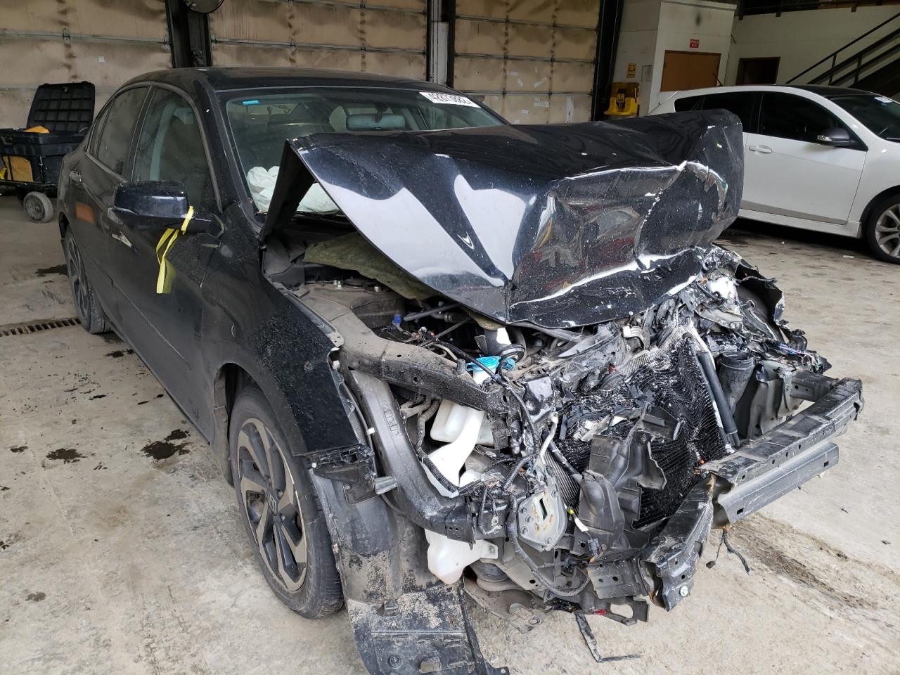 HONDA ACCORD EX 2016 with VIN 1HGCR2F79GA097613 - Photo from auction