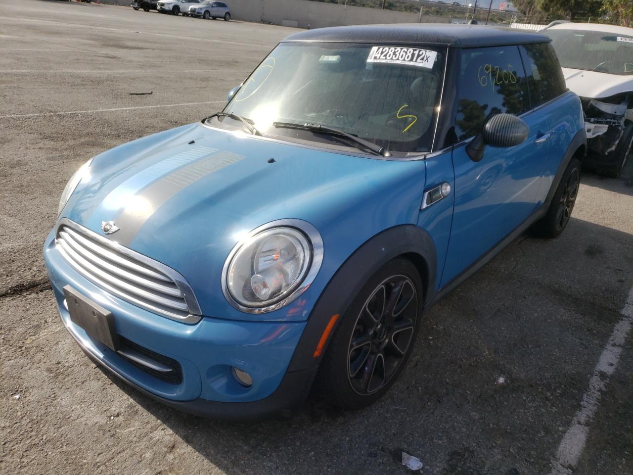 Photo 2 from auction – 2013 MINI COOPER with VIN WMWSU3C56DT544591