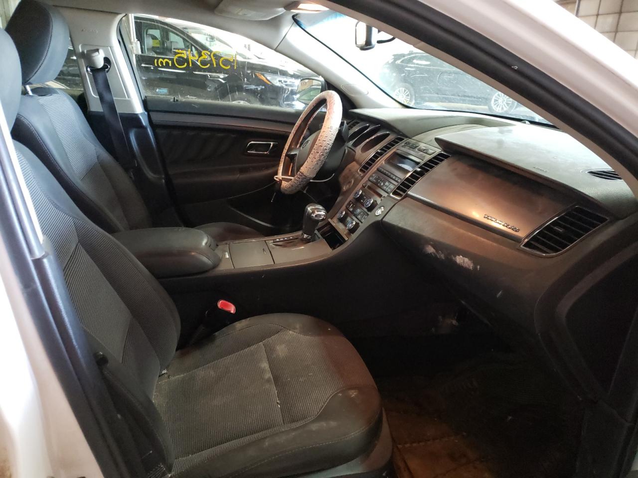 Photo 5 from auction – 2010 FORD TAURUS SEL with VIN 1FAHP2EW4AG123497