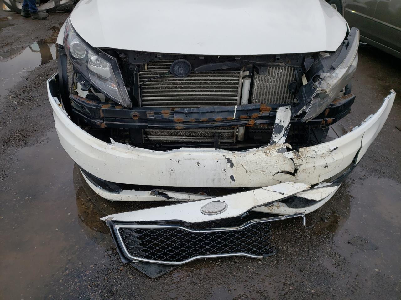 Photo 9 from auction – 2013 KIA OPTIMA EX with VIN KNAGN4A63D5419850