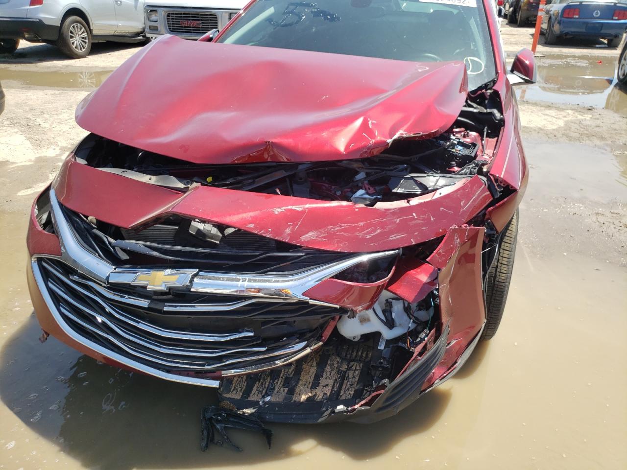 Photo 9 from auction – 2020 CHEVROLET MALIBU LT with VIN 1G1ZD5ST3LF076905