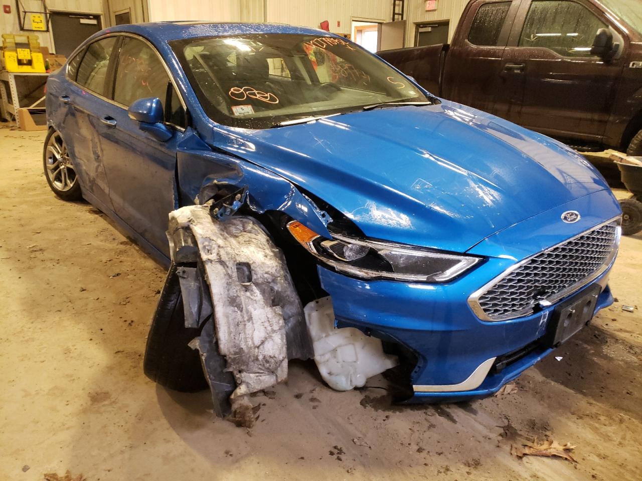 FORD FUSION TIT 2020 with VIN 3FA6P0RU3LR133406 - Photo from auction
