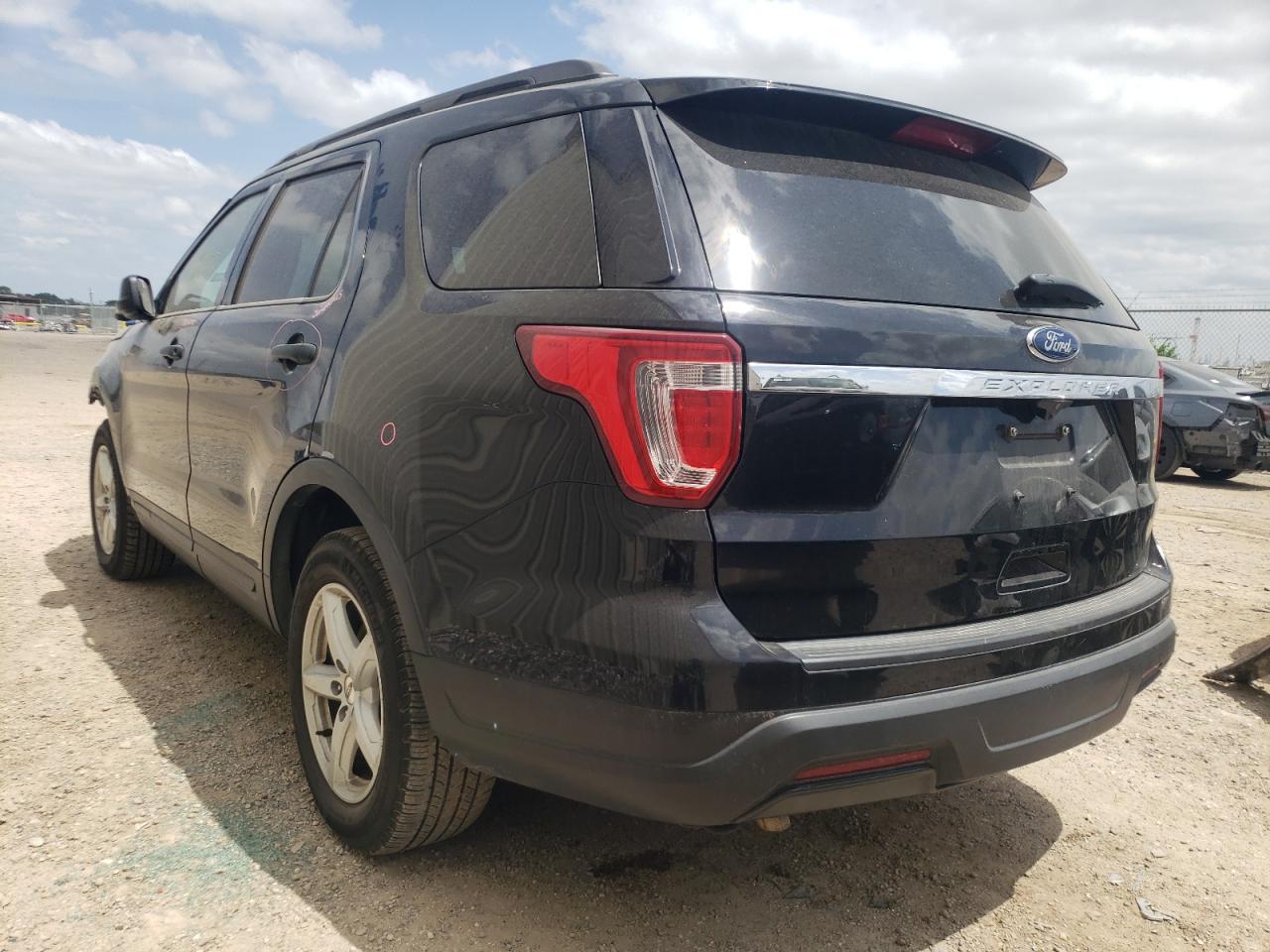 Photo 3 from auction – 2018 FORD EXPLORER with VIN 1FM5K7B80JGC05172