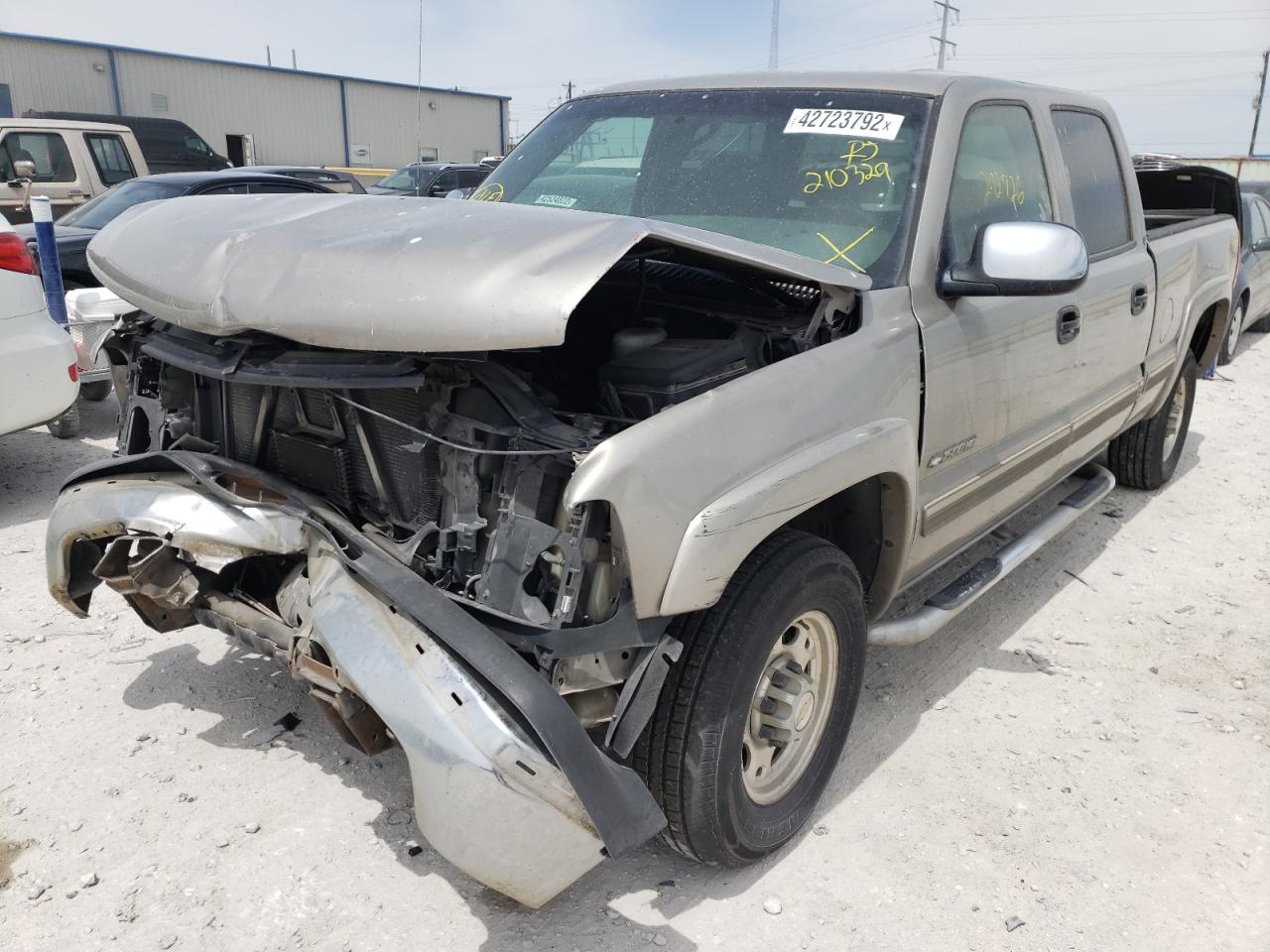 Photo 2 from auction – 2002 CHEVROLET SILVERADO with VIN 1GCGC13U72F210329