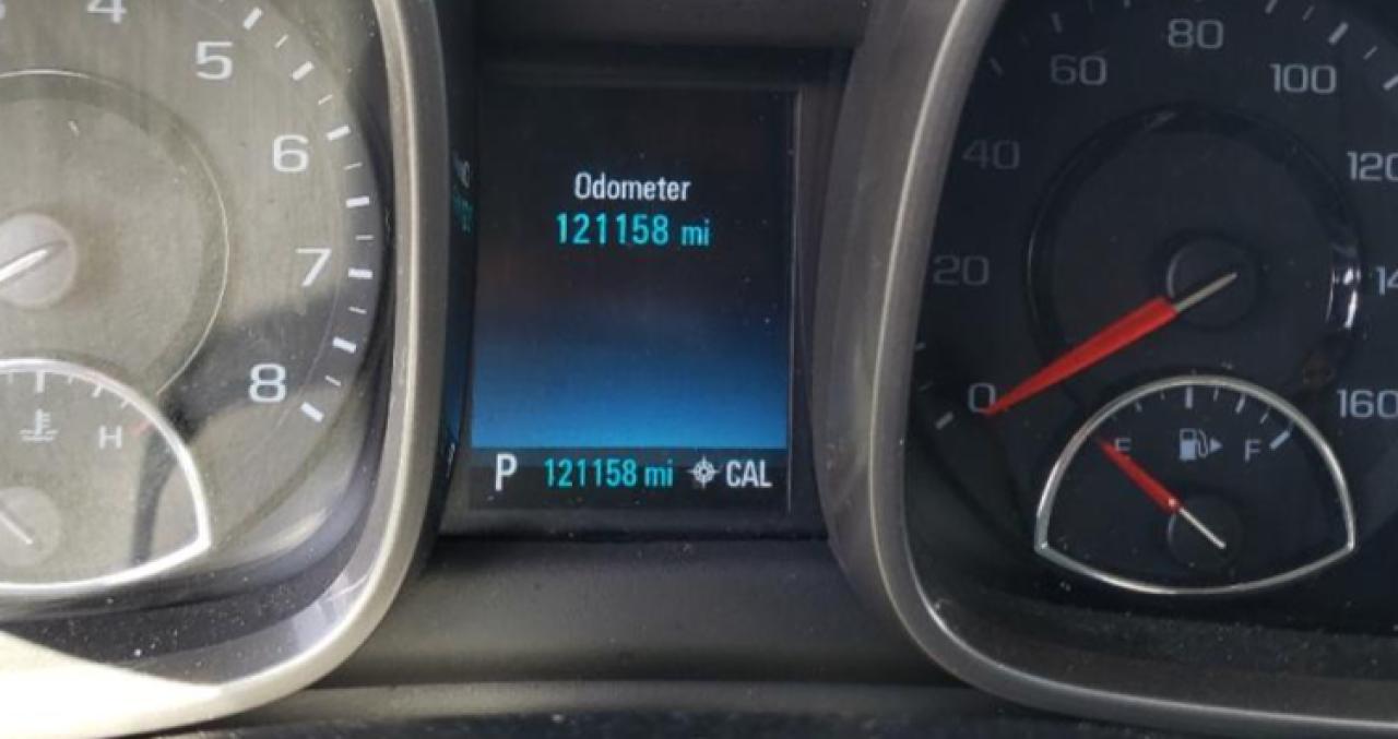 Photo 8 from auction – 2016 CHEVROLET MALIBU LIM with VIN 1G11C5SA6GF152184