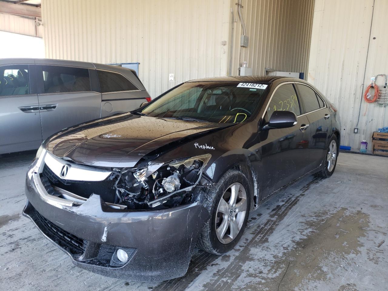 Photo 2 from auction – 2009 ACURA TSX with VIN JH4CU26669C004380
