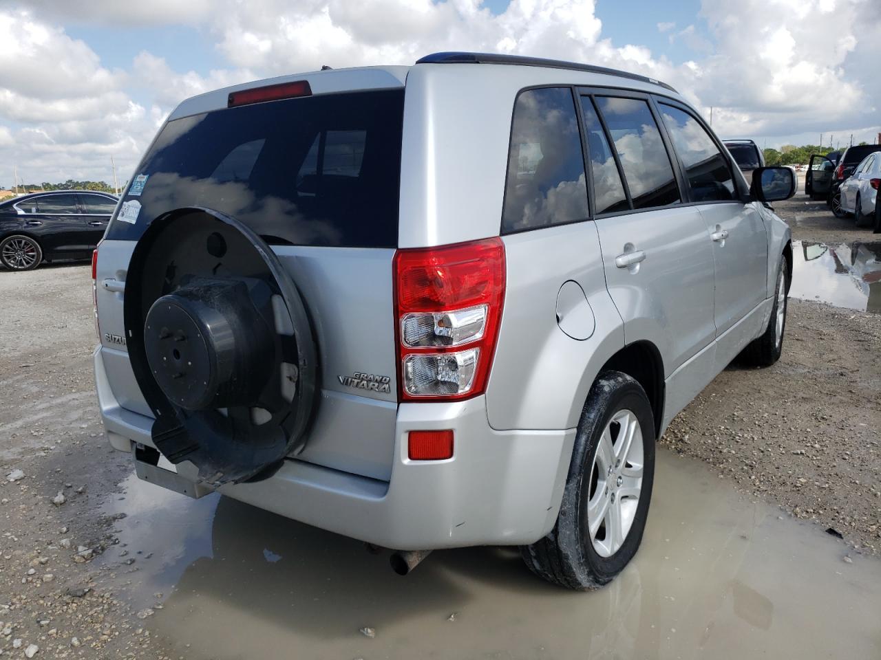 Photo 4 from auction – 2007 SUZUKI GRAND VITA with VIN JS3TE947074200522