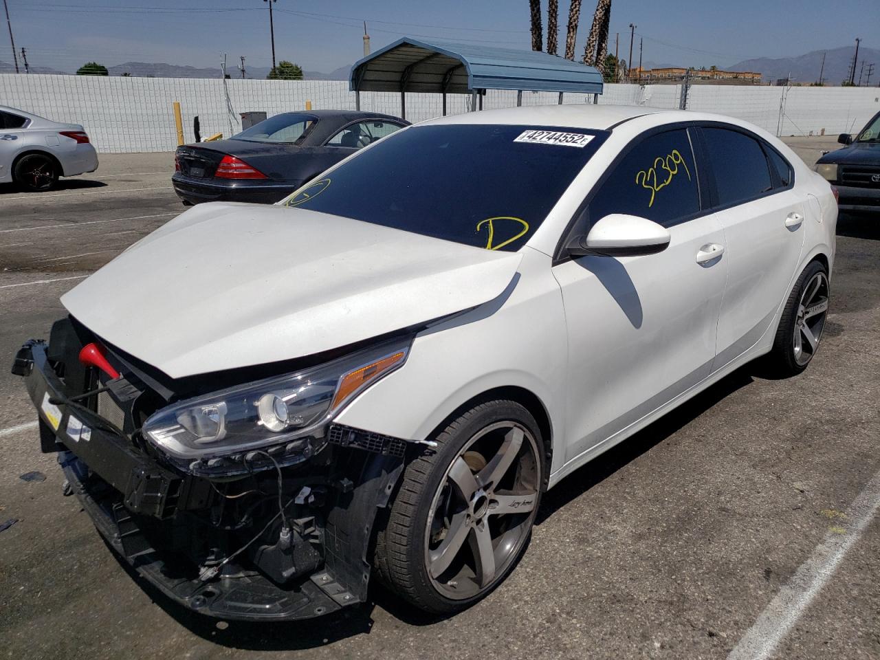 Photo 2 from auction – 2021 KIA FORTE FE with VIN 3KPF24AD4ME286364
