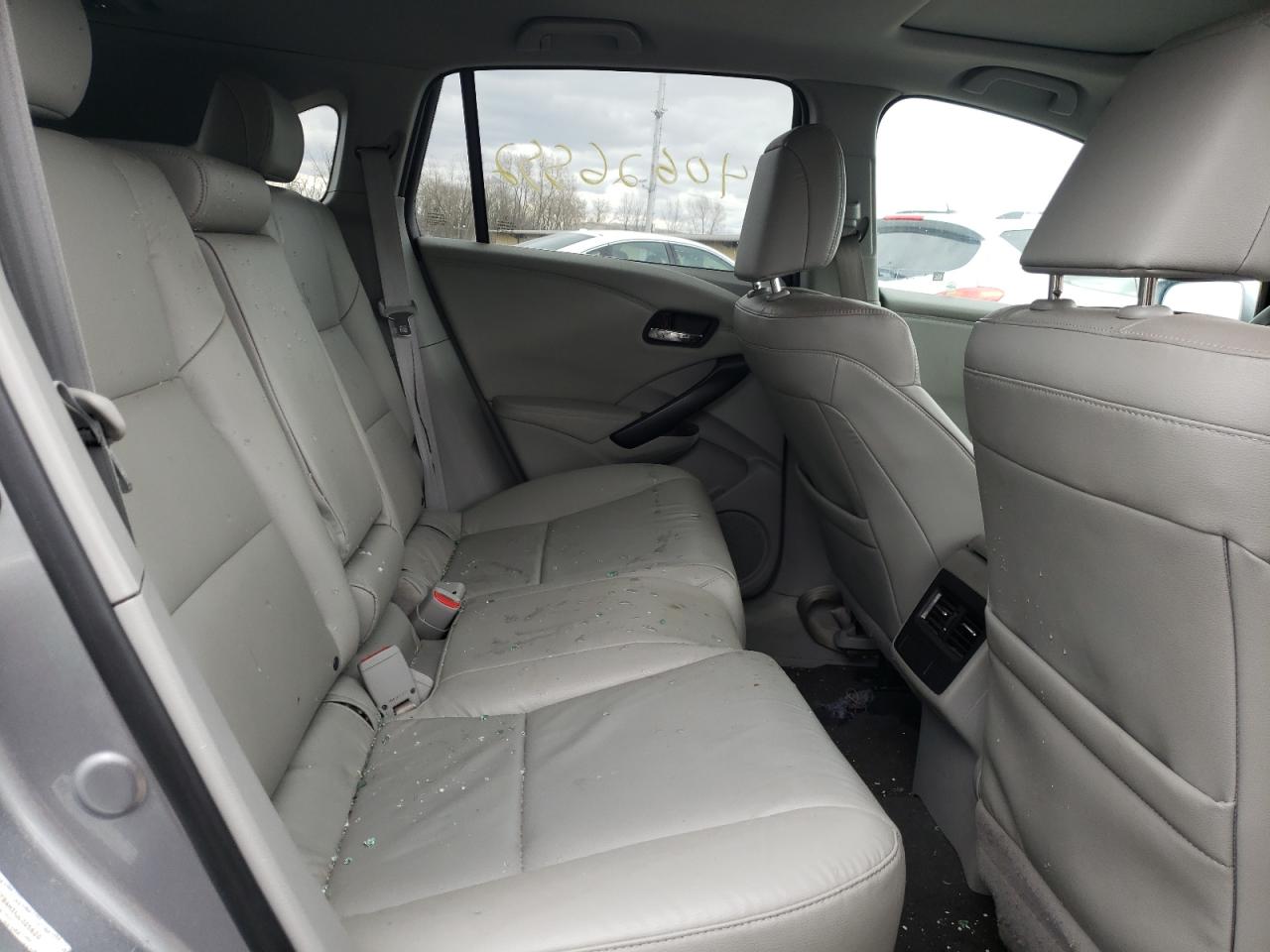 Photo 6 from auction – 2018 ACURA RDX with VIN 5J8TB4H31JL025830