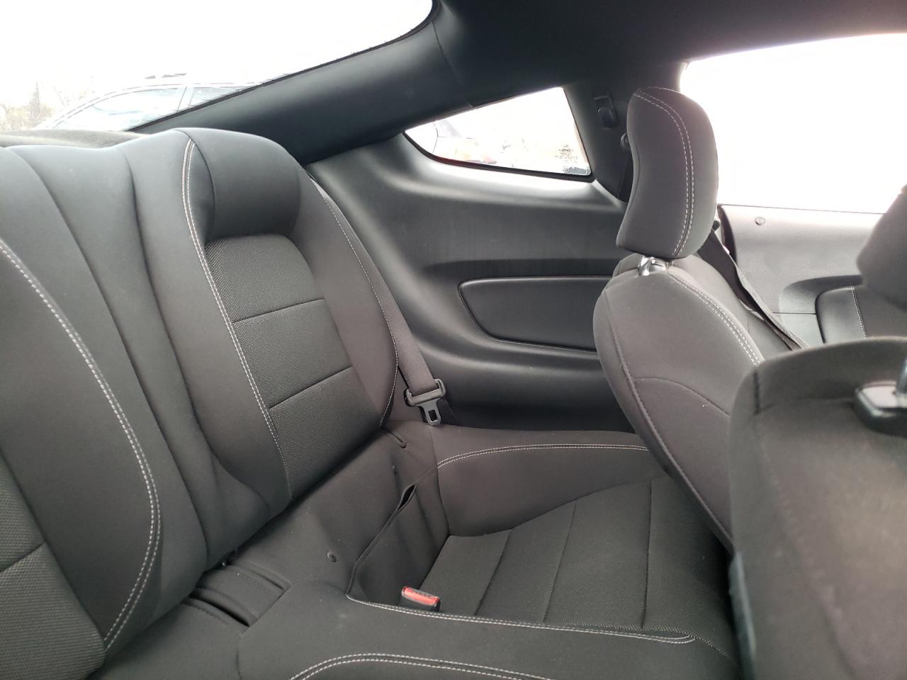 Photo 6 from auction – 2016 FORD MUSTANG with VIN 1FA6P8AM8G5219314
