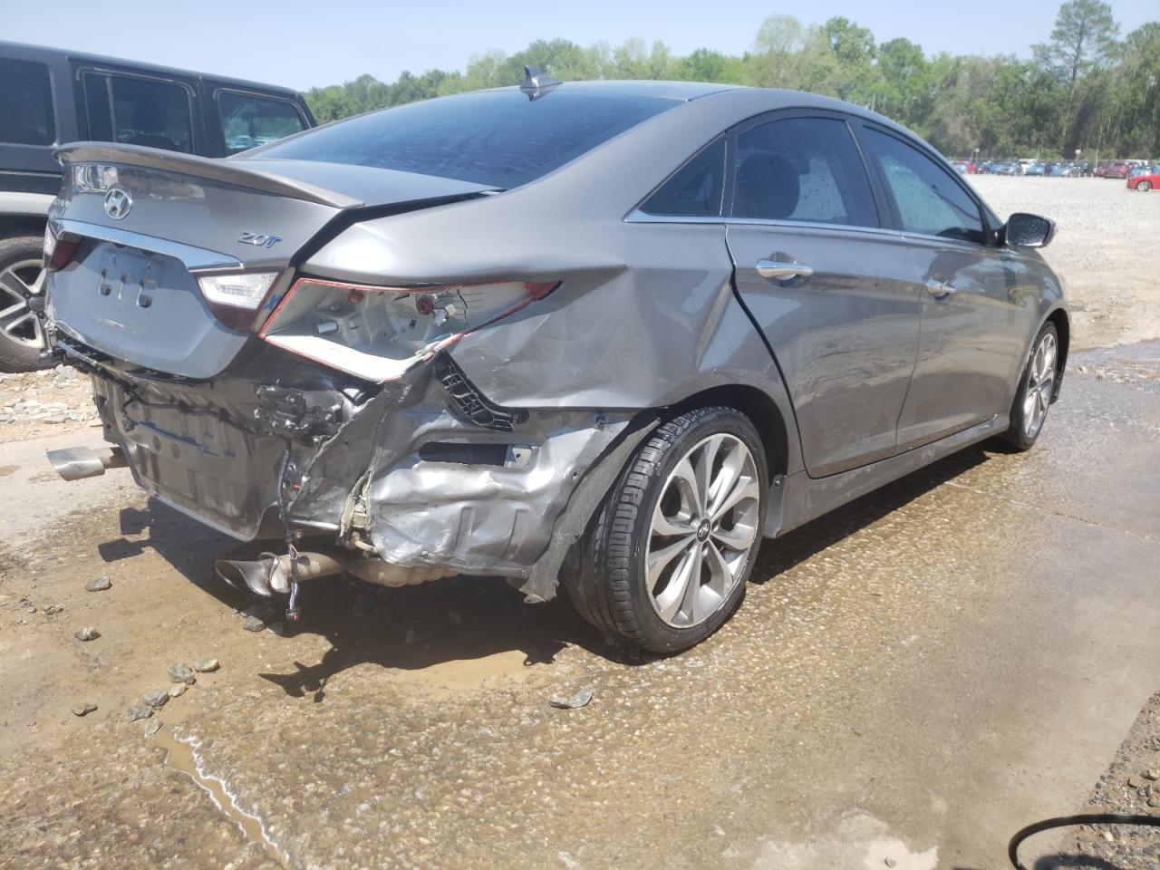 Photo 4 from auction – 2014 HYUNDAI SONATA SE with VIN 5NPEC4AB0EH854288
