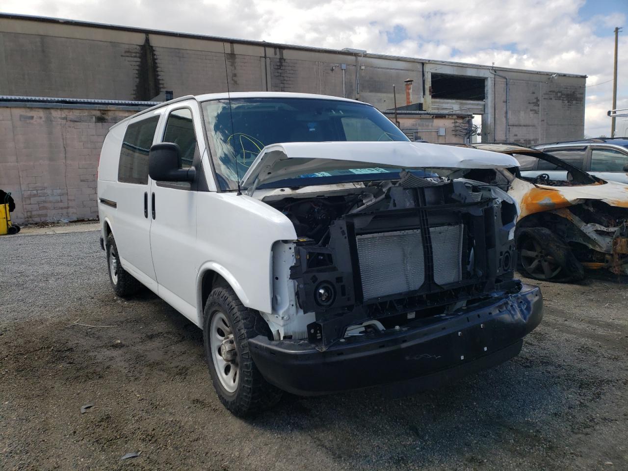 CHEVROLET EXPRESS G1 2014 with VIN 1GCSGAFX4E1197061 - Photo from auction