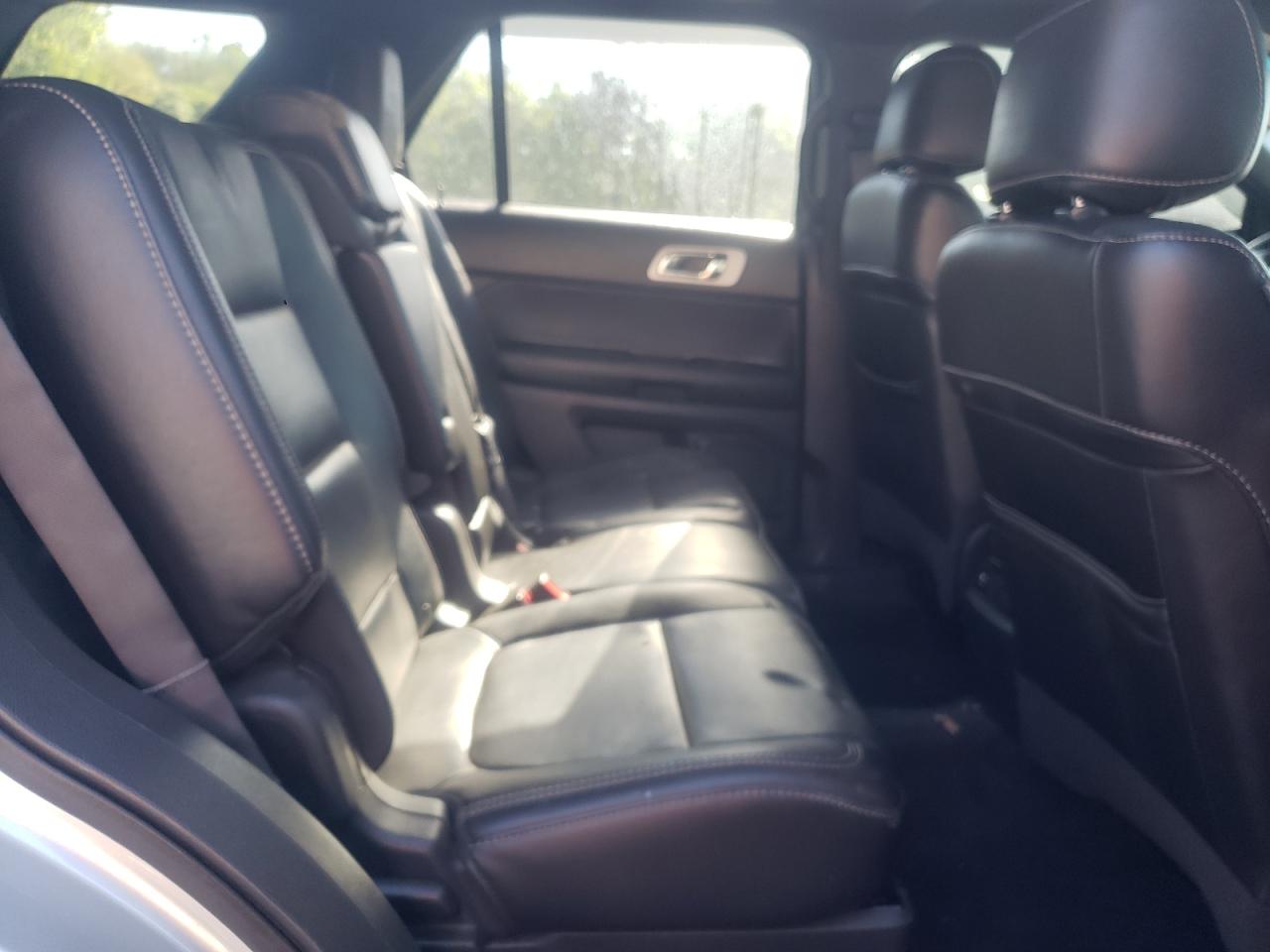 Zdjęcie 6 z aukcji – 2014 FORD EXPLORER S z VIN 1FM5K8GT0EGB77009