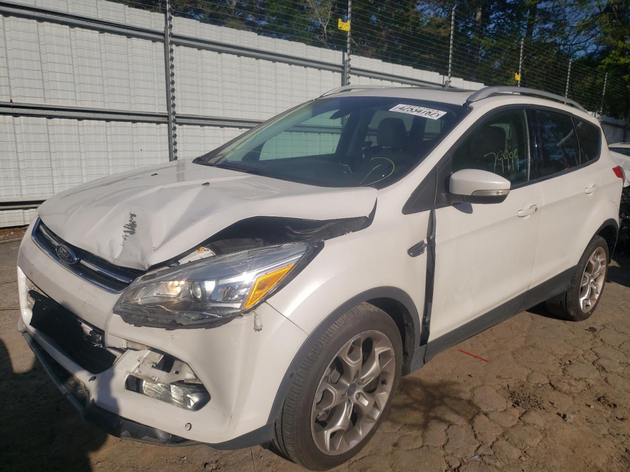 Photo 2 from auction – 2015 FORD ESCAPE TIT with VIN 1FMCU9J94FUA66793