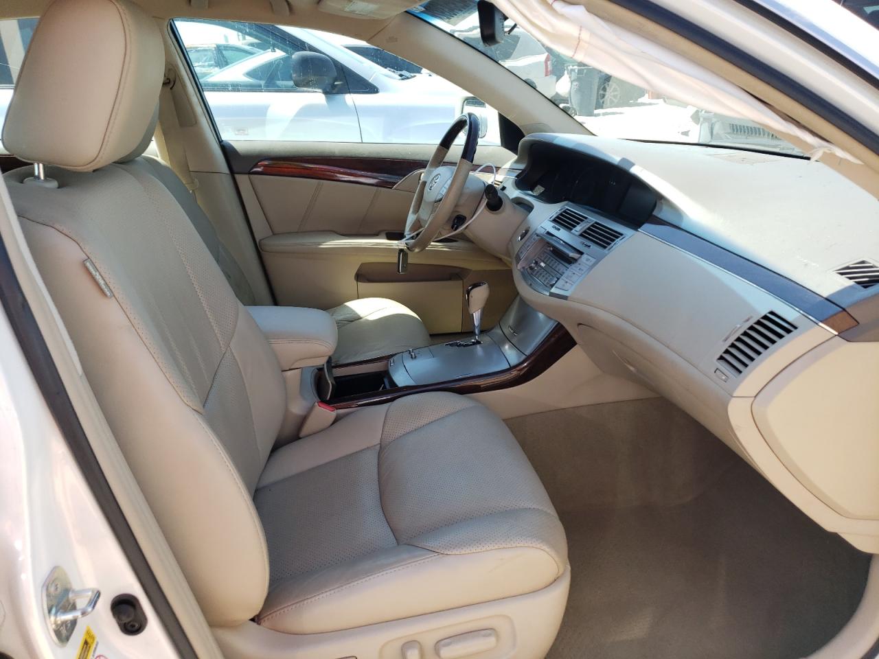 Photo 5 from auction – 2009 TOYOTA AVALON with VIN 4T1BK36B19U337842