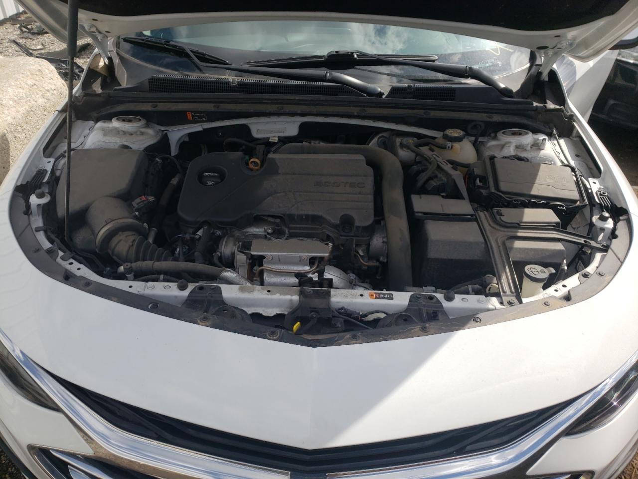 Photo 7 from auction – 2019 CHEVROLET MALIBU LT with VIN 1G1ZD5ST0KF160808
