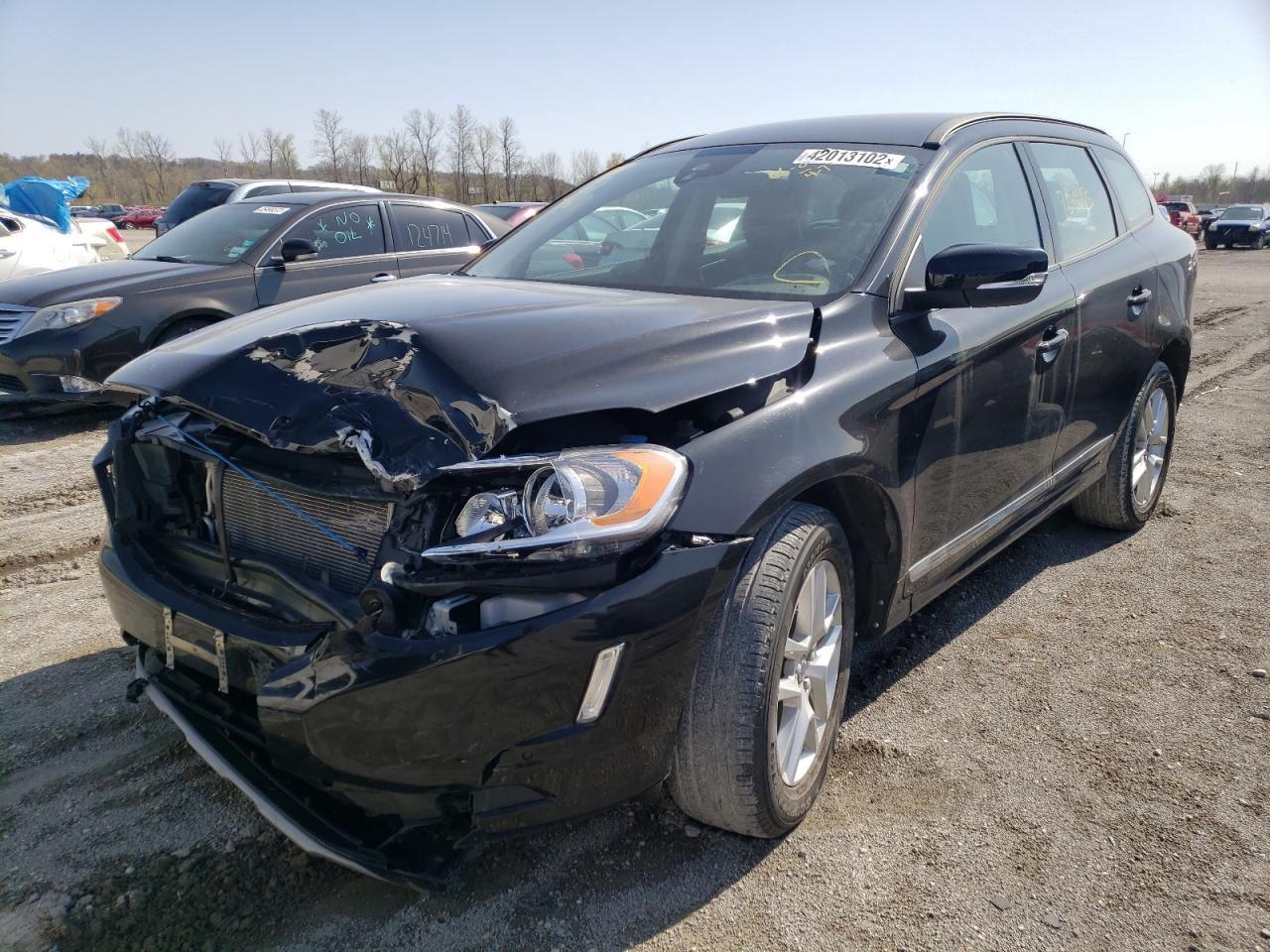 Photo 2 from auction – 2017 VOLVO XC60 T5 with VIN YV440MDJ3H2084226