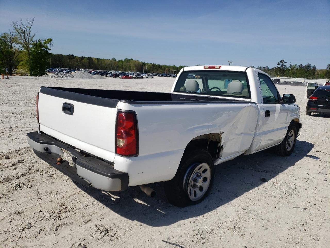 Photo 4 from auction – 2007 CHEVROLET SILVERADO with VIN 1GCEC14X27Z116235