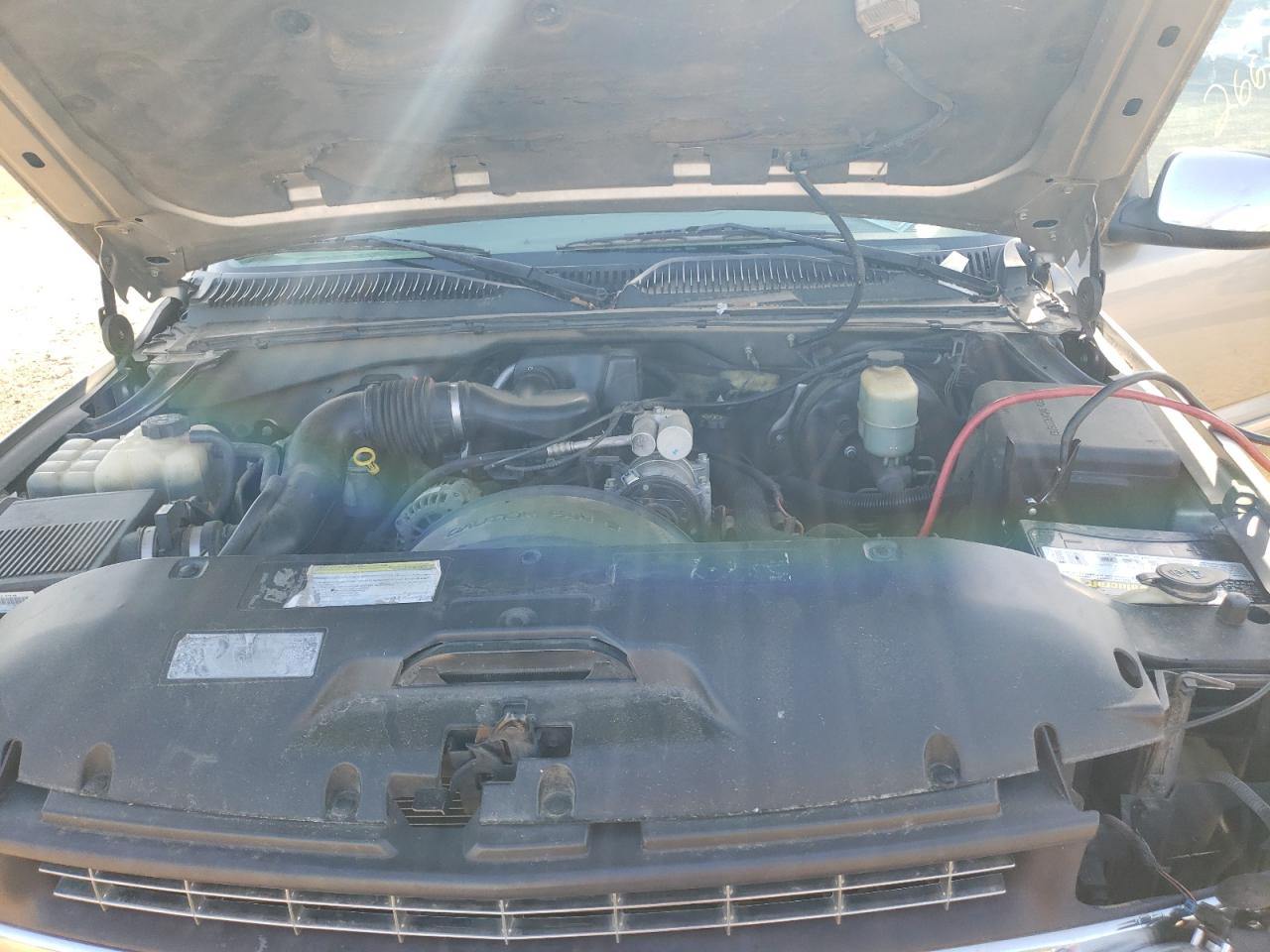 Photo 7 from auction – 2001 CHEVROLET SILVERADO with VIN 2GCEC19W111363973