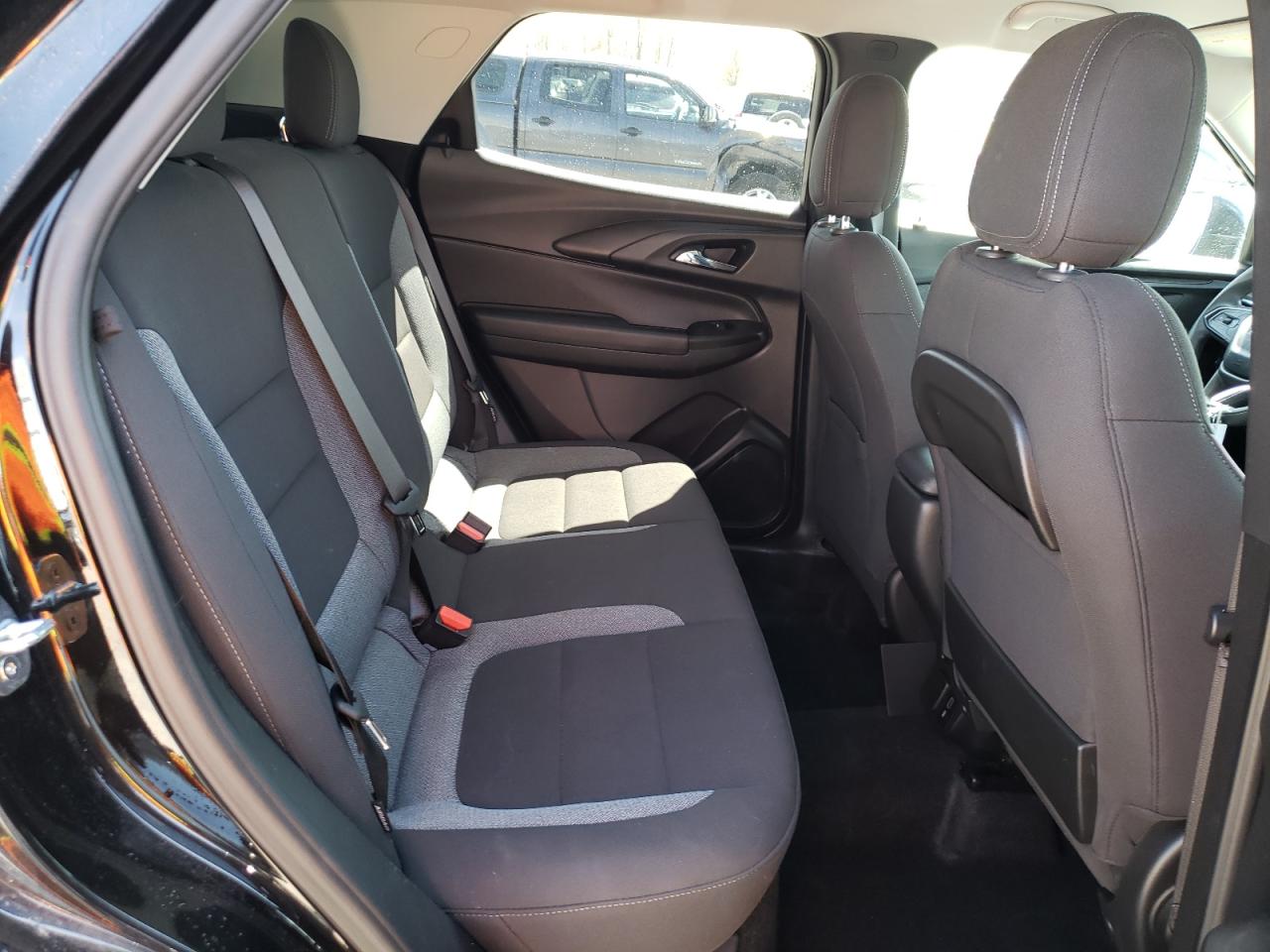 Photo 6 from auction – 2021 CHEVROLET TRAILBLAZE with VIN KL79MRSL0MB011661
