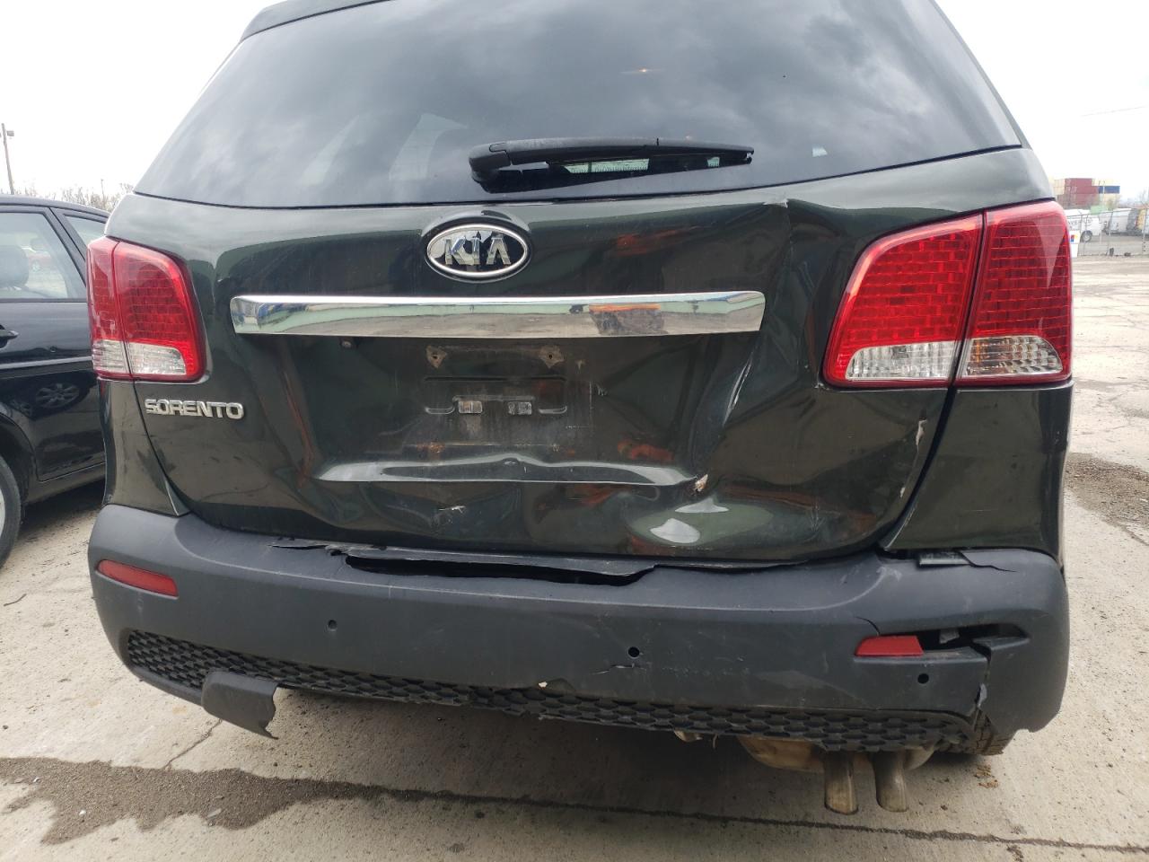 Photo 9 from auction – 2011 KIA SORENTO BA with VIN 5XYKT3A14BG108255