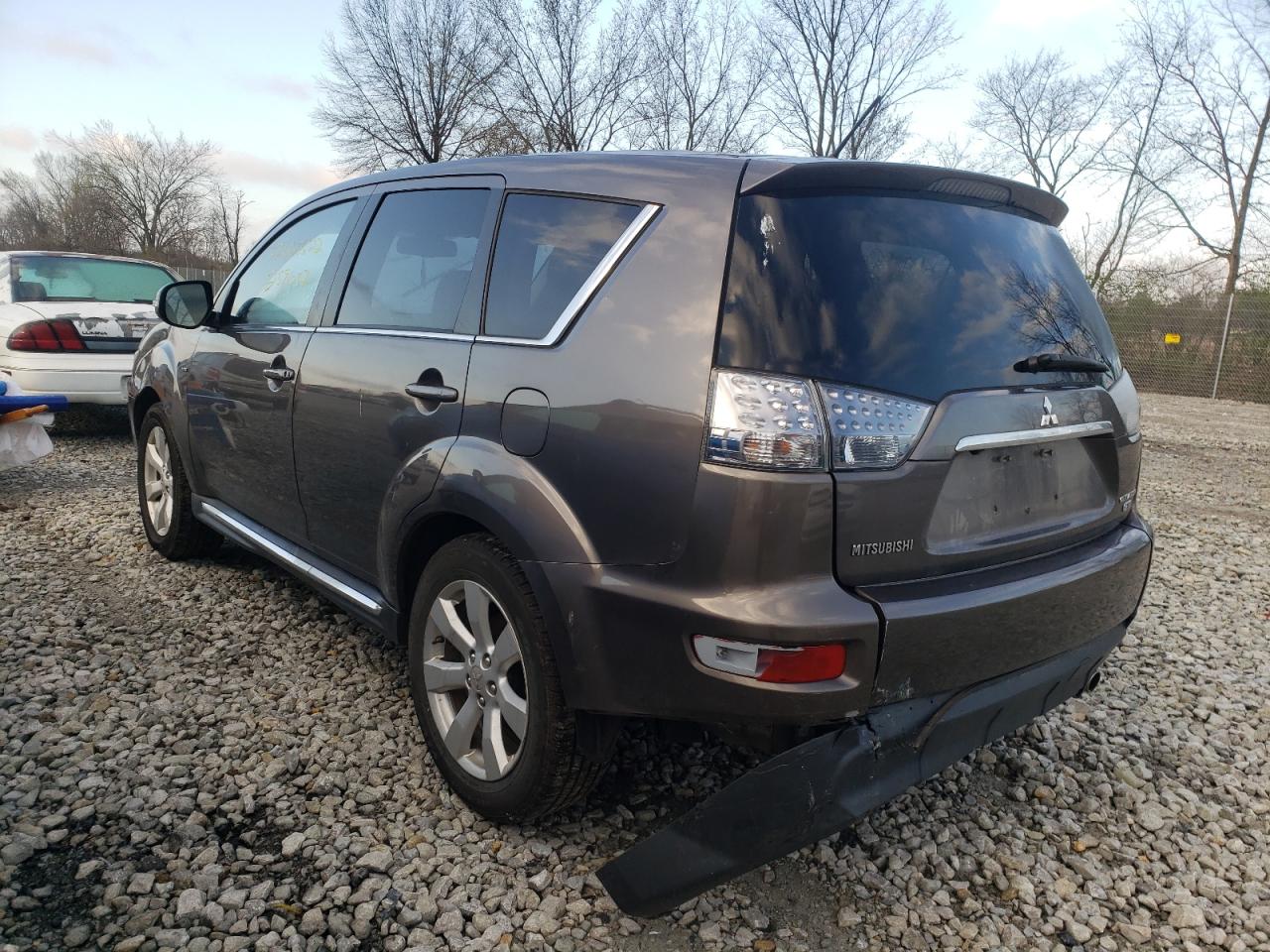 Photo 3 from auction – 2012 MITSUBISHI OUTLANDER with VIN JA4JT5AX0CU021328