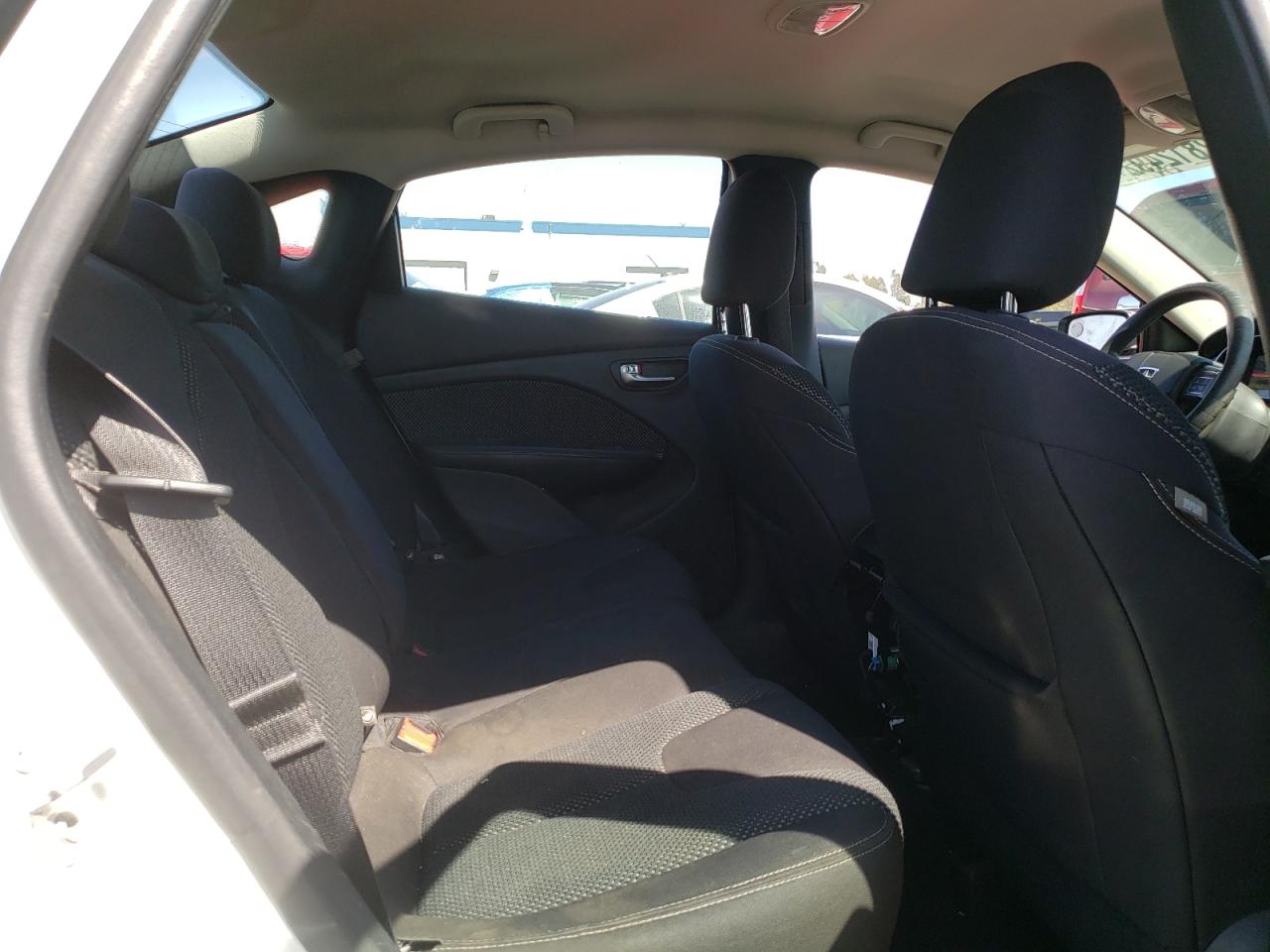 Photo 6 from auction – 2015 DODGE DART SXT with VIN 1C3CDFBB7FD131760