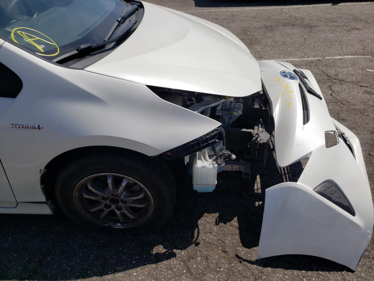 Photo 9 from auction – 2016 TOYOTA PRIUS with VIN JTDKBRFU9G3007295