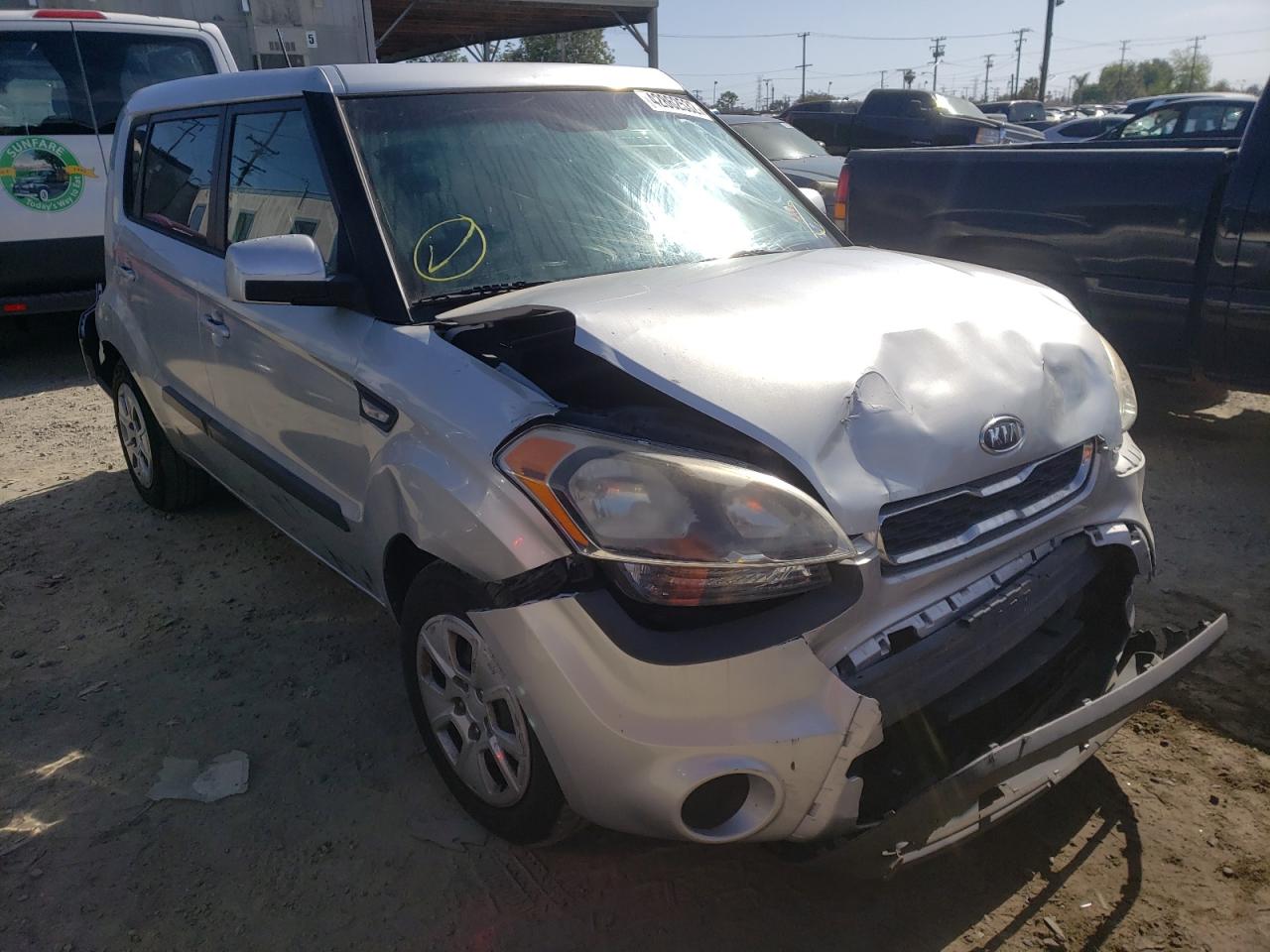 KIA SOUL 2012 with VIN KNDJT2A54C7442518 - Photo from auction