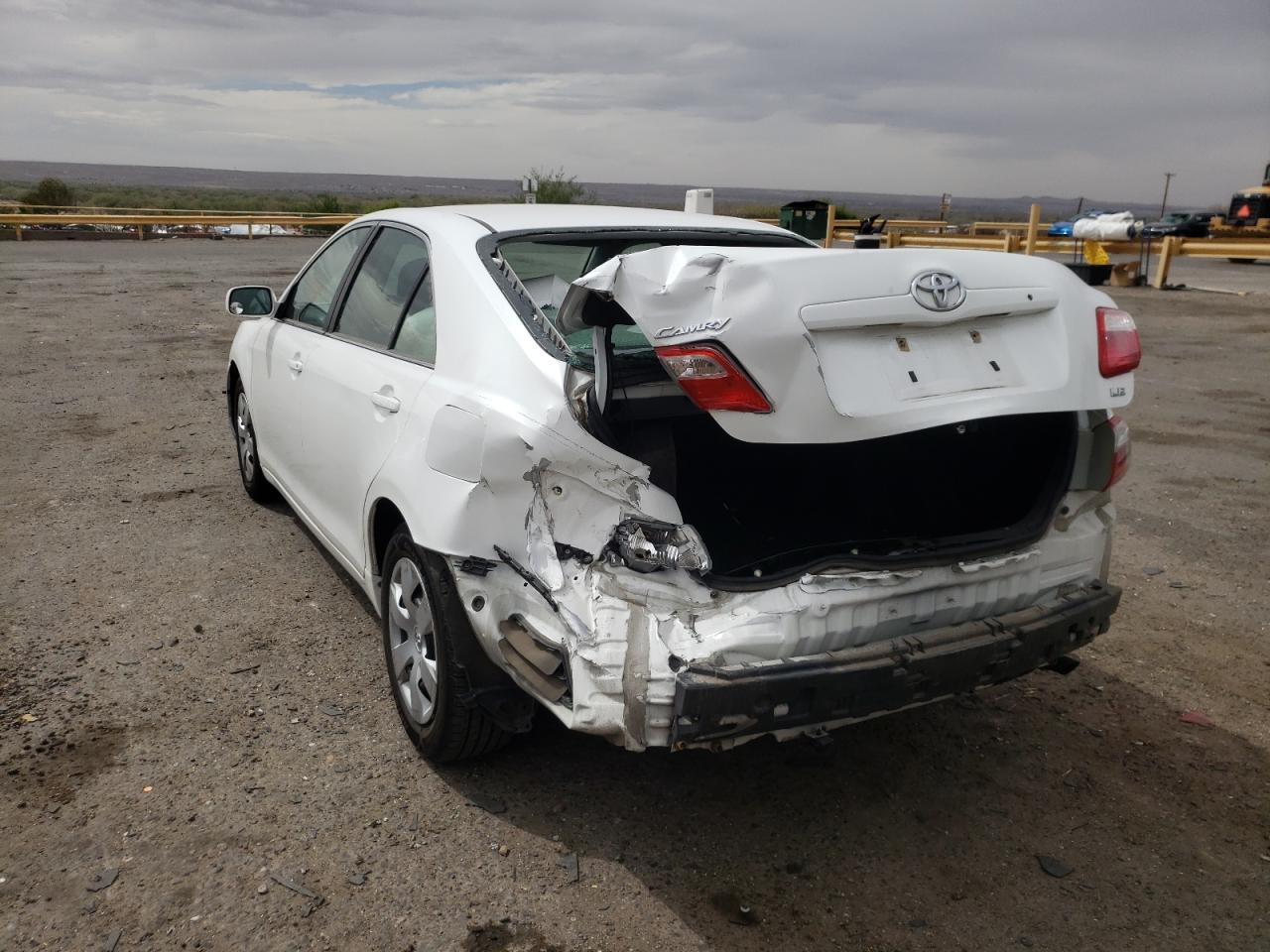 Photo 3 from auction – 2007 TOYOTA CAMRY CE with VIN 4T1BE46K97U709728