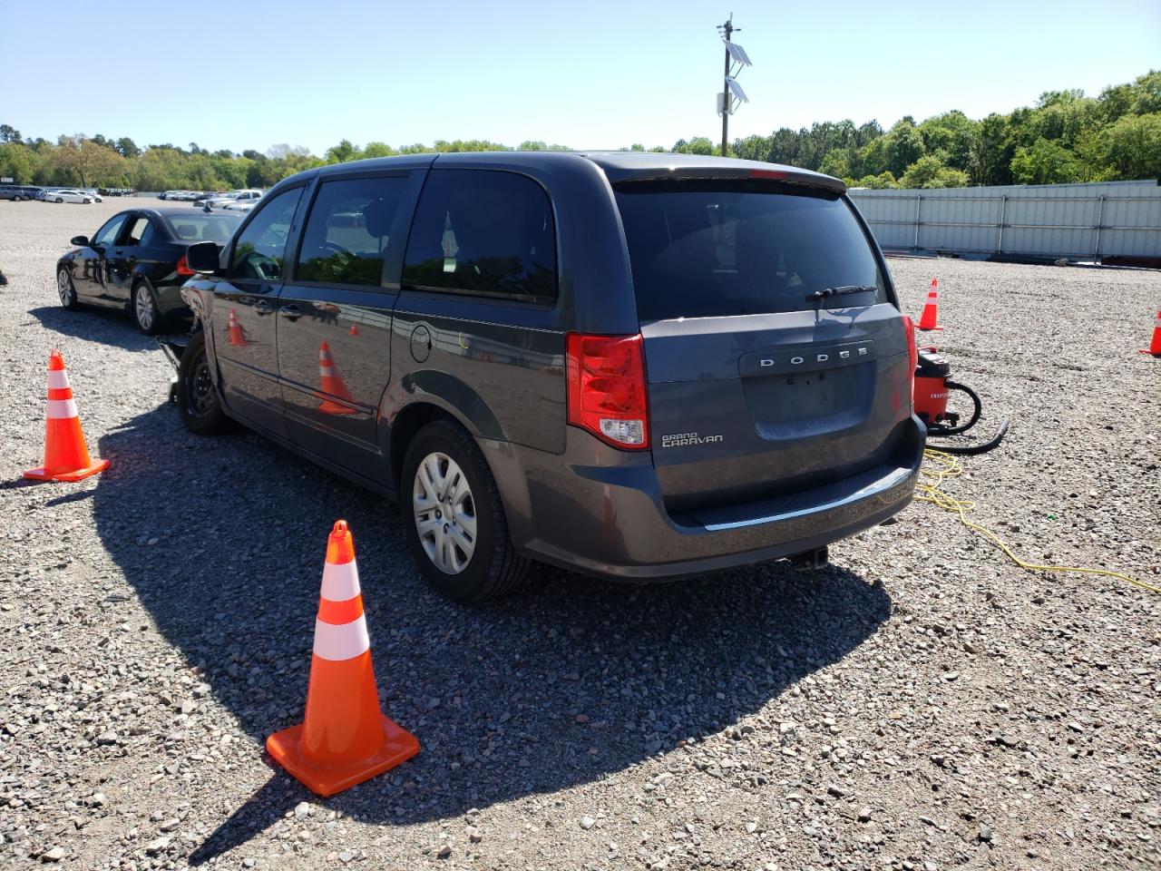 Photo 3 from auction – 2015 DODGE GRAND CARA with VIN 2C4RDGBG0FR508501