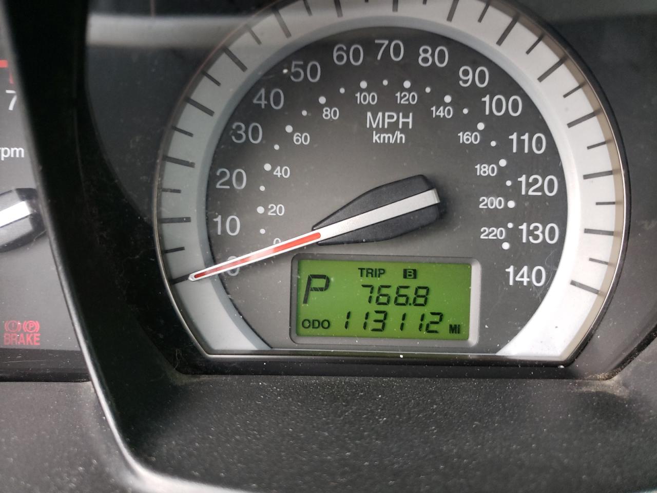 Photo 8 from auction – 2008 KIA SPECTRA5 5 with VIN KNAFE161085017720