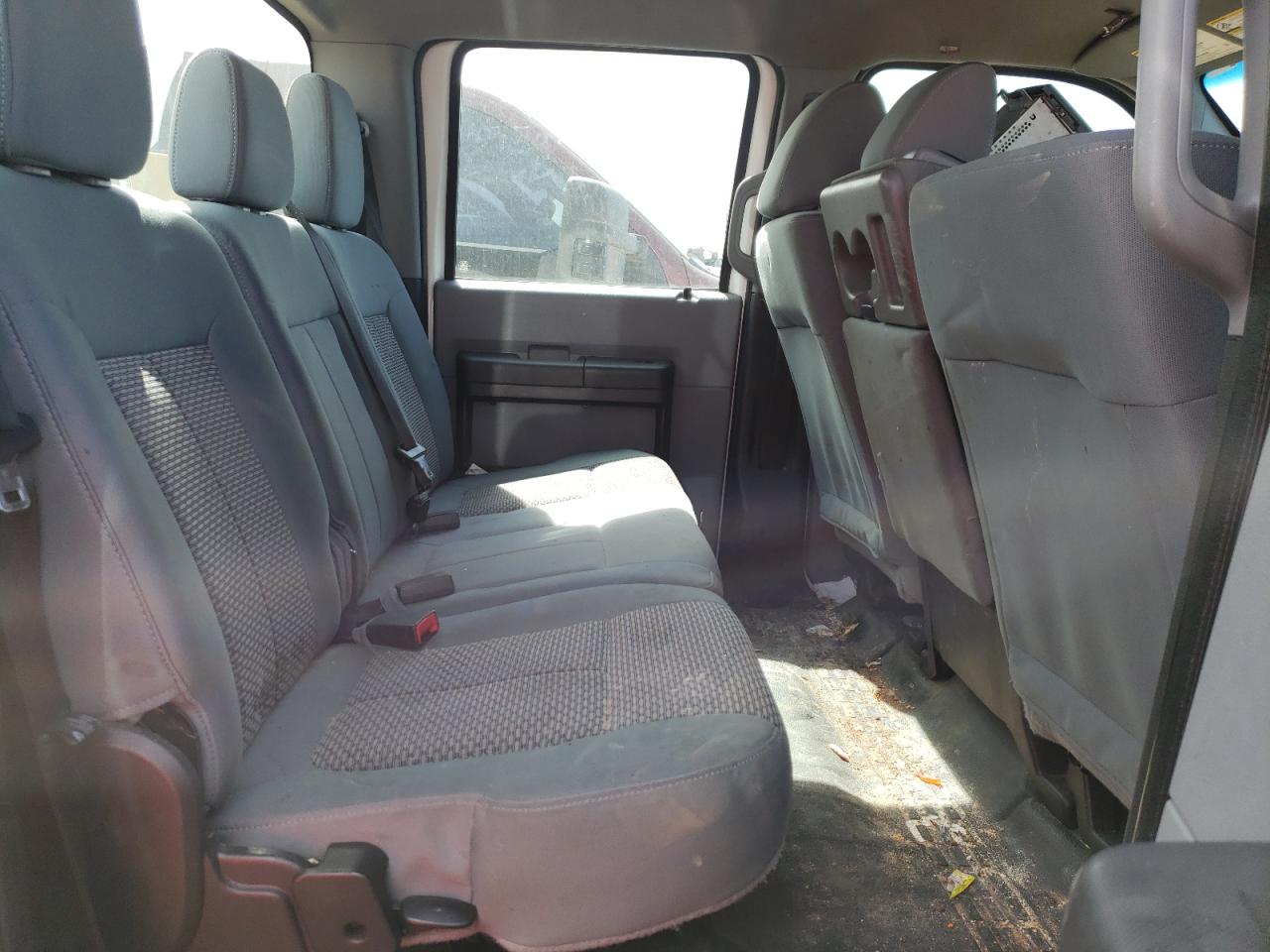 Zdjęcie 6 z aukcji – 2015 FORD F250 SUPER z VIN 1FT7W2B68FEA13097