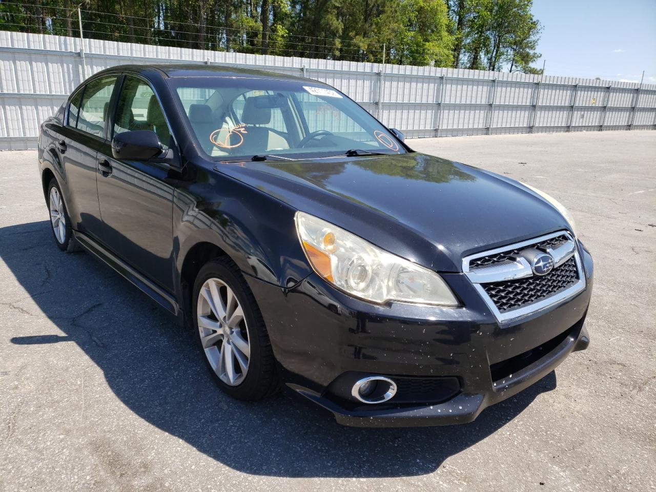 SUBARU LEGACY 2.5 2014 with VIN 4S3BMBL6XE3016236 - Photo from auction