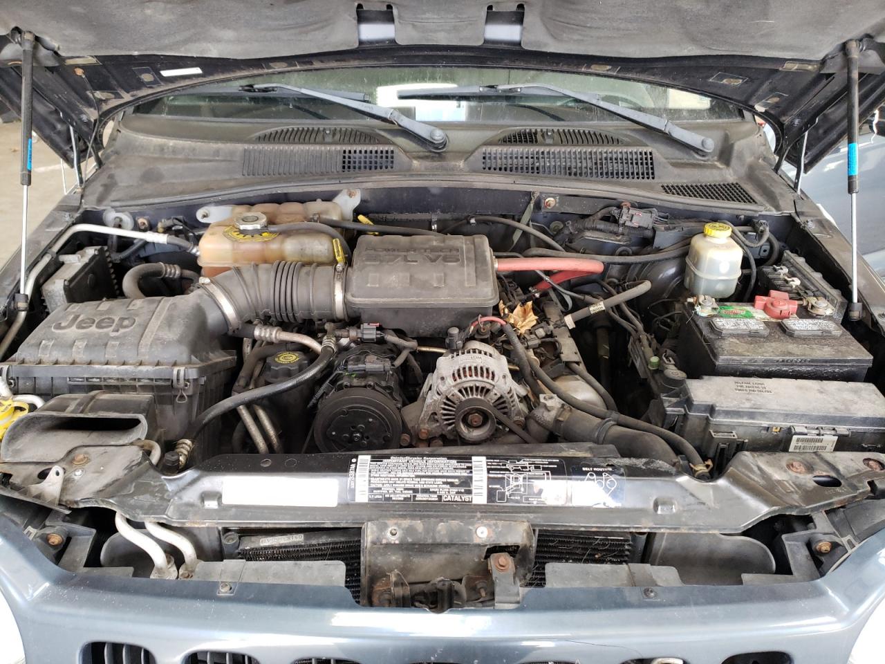 Photo 7 from auction – 2002 JEEP LIBERTY LI with VIN 1J4GL58K32W215679