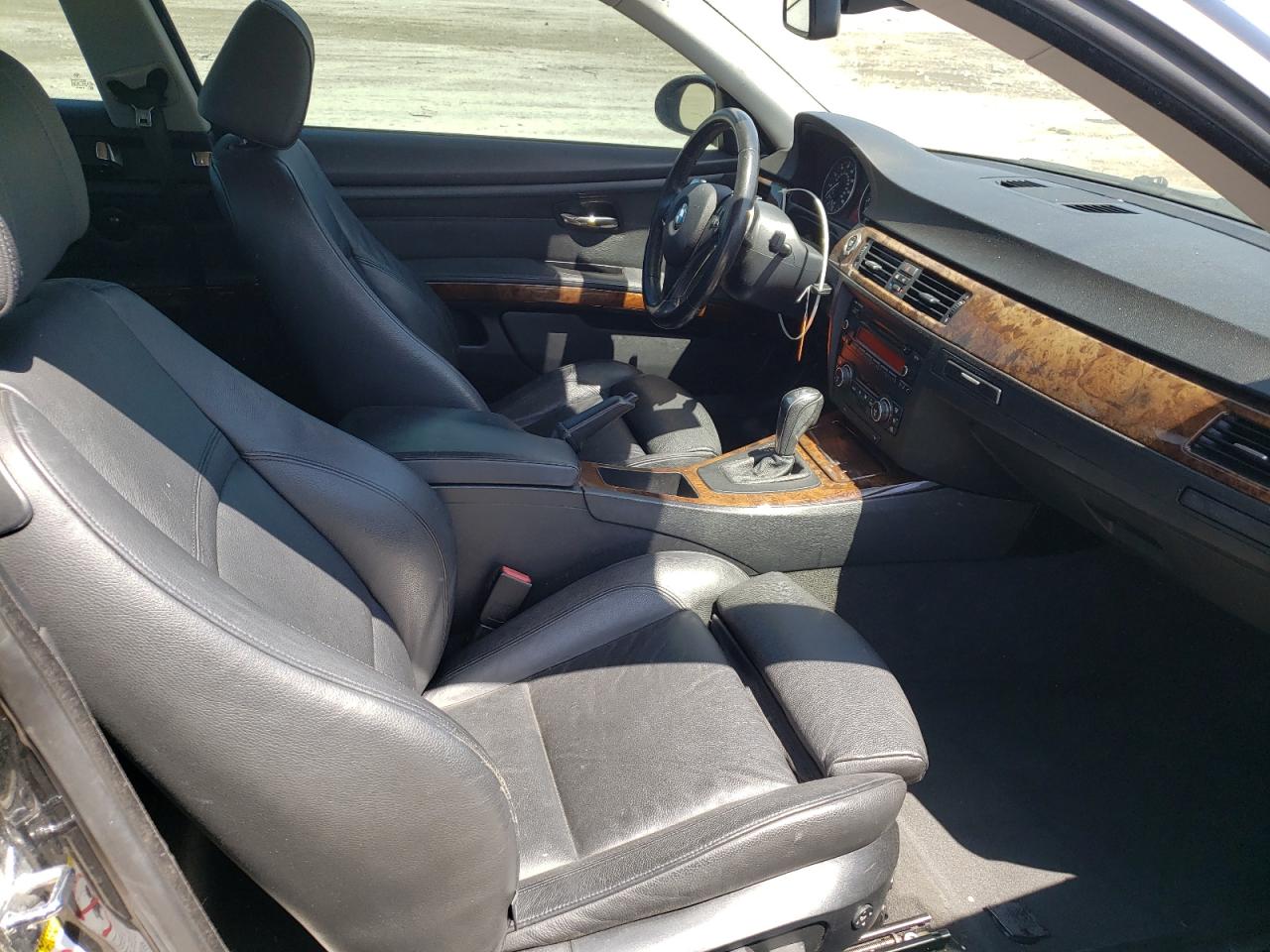 Photo 5 from auction – 2007 BMW 335 I with VIN WBAWB73577P033693