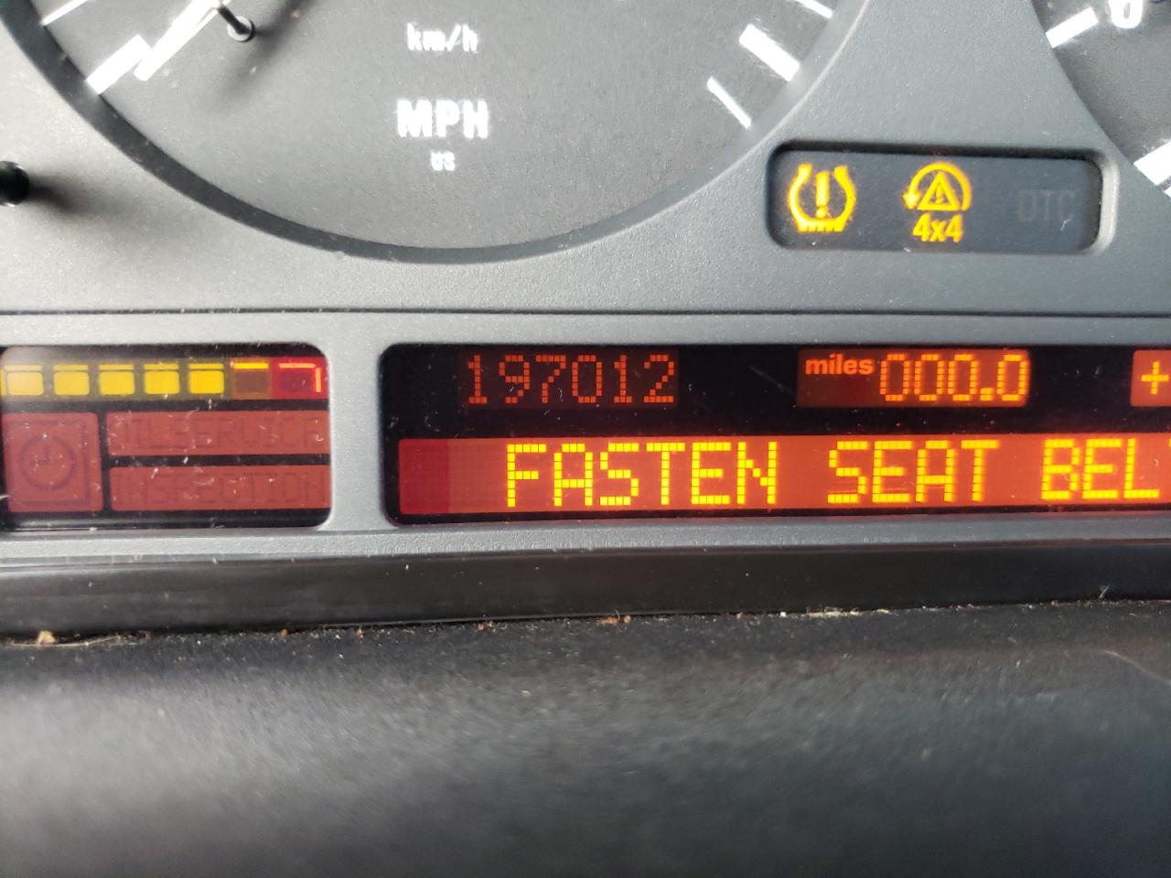 Photo 8 from auction – 2005 BMW X5 3.0I with VIN 5UXFA13585LY12672