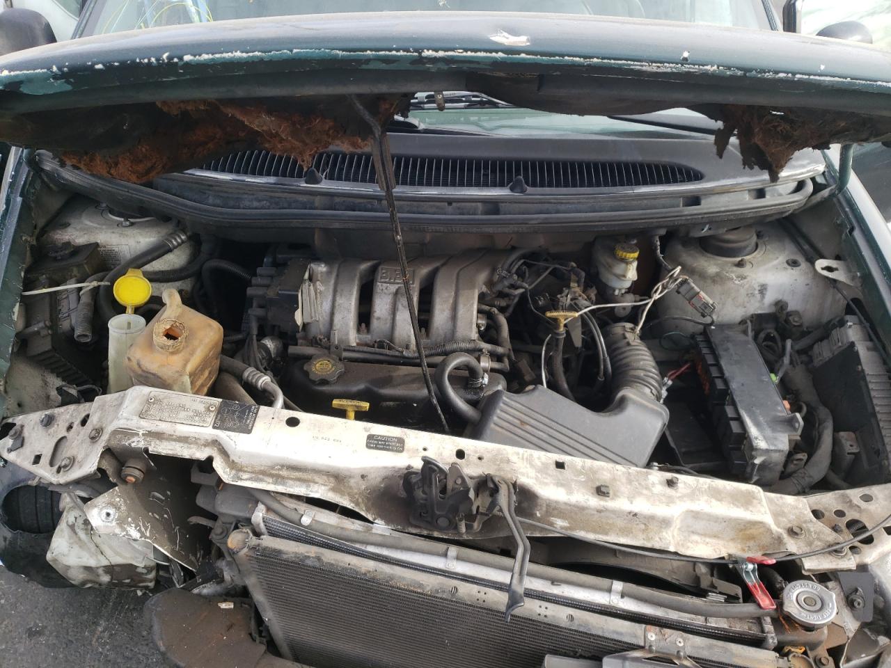 Photo 7 from auction – 1998 DODGE CARAVAN SE with VIN 1B4GP45R0WB746872