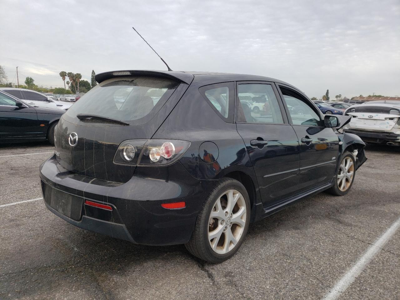 Photo 4 from auction – 2007 MAZDA 3 HATCHBAC with VIN JM1BK343371749324